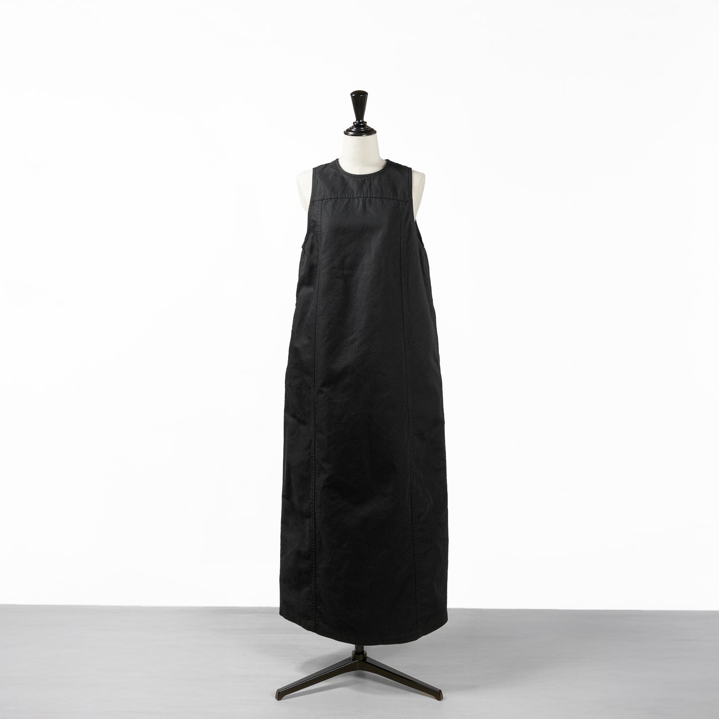 25SS SACRA コットンリネンギャバジンバイオフィニッシュワンピース