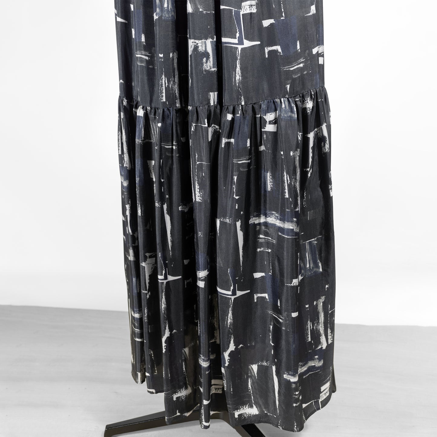 25AW SACRA ブラッシュペインティングスカート 125510123