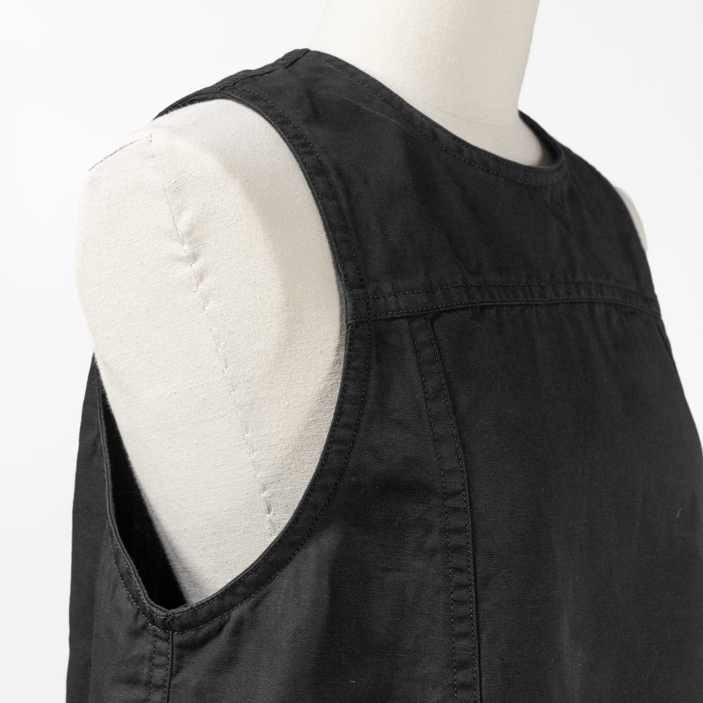 25SS SACRA コットンリネンギャバジンバイオフィニッシュワンピース