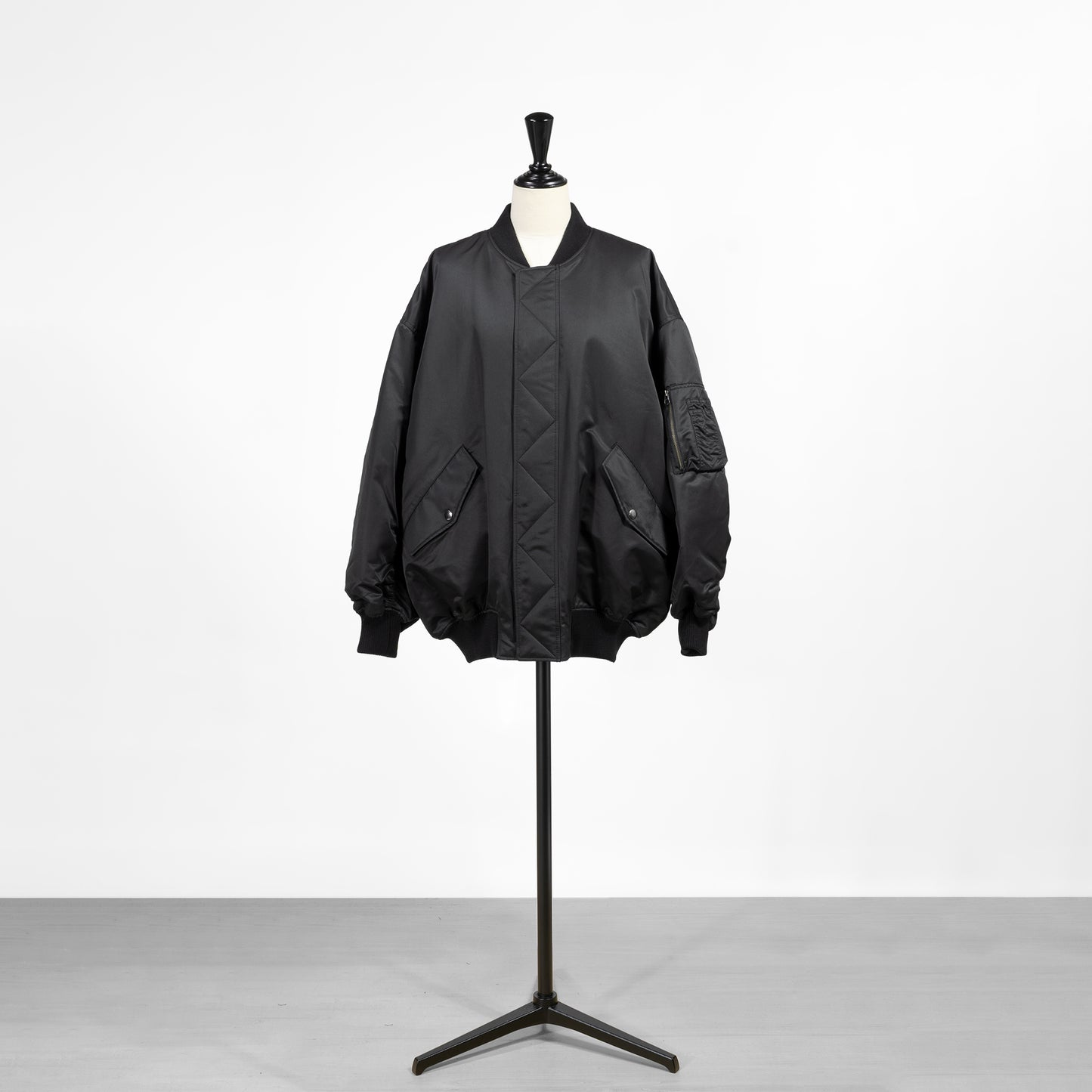 25AW SACRA プレミアムハイカウントツイル フライトジャケット 125604031