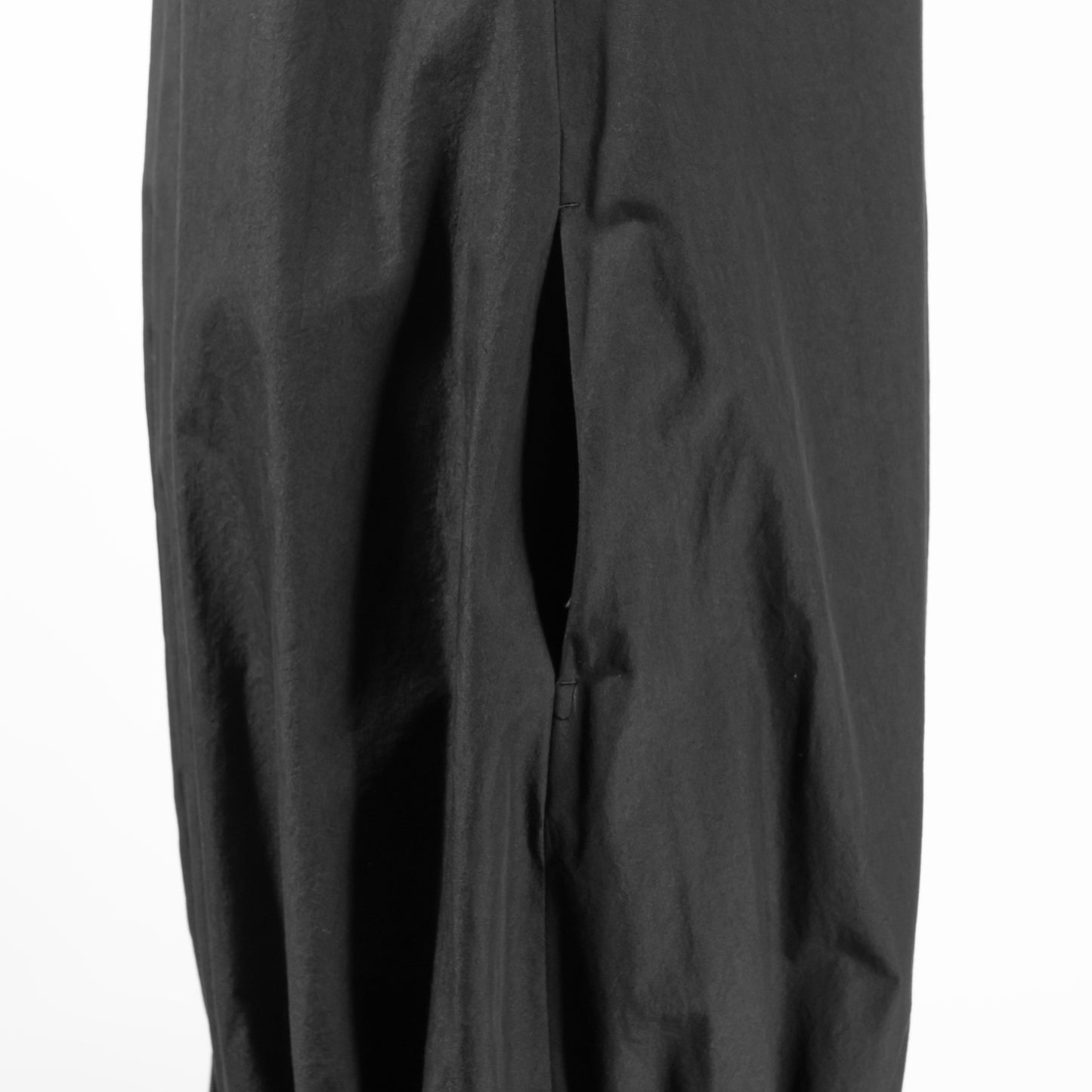 25SS SACRA コットンナイロンリップルドフィニッシュワンピース