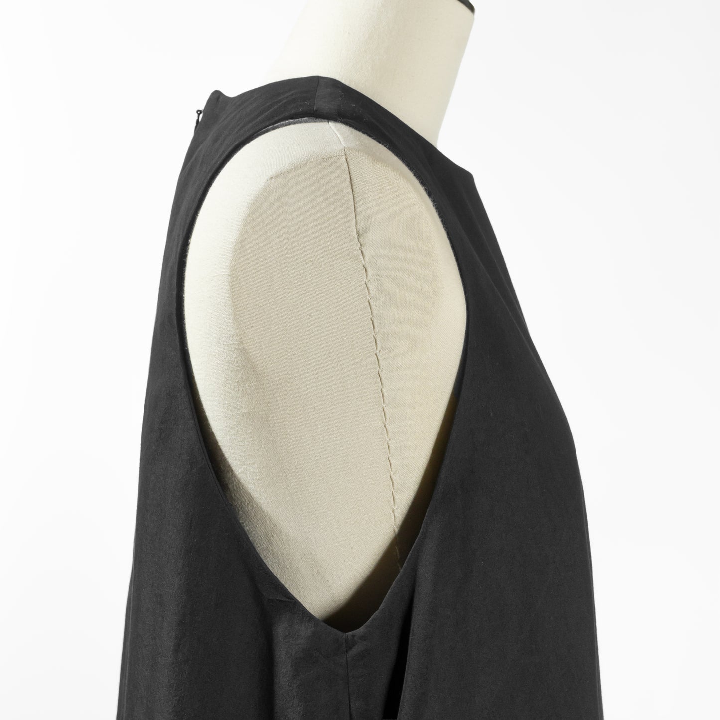 25SS SACRA コットンナイロンリップルドフィニッシュワンピース