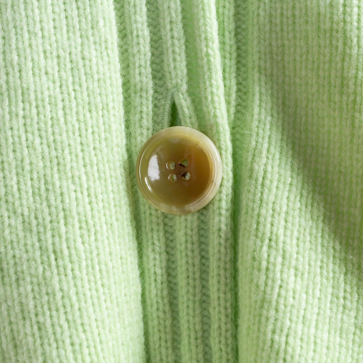 SARAHWEAR OOKINA BOTANNO V-NECK CARDIGAN