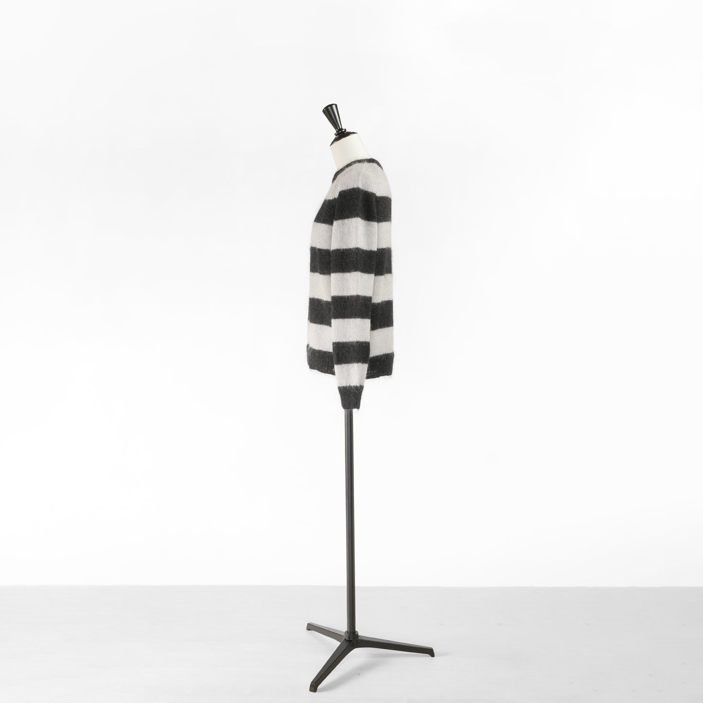 SARAHWEAR MOHAIR BORDER SWEATER