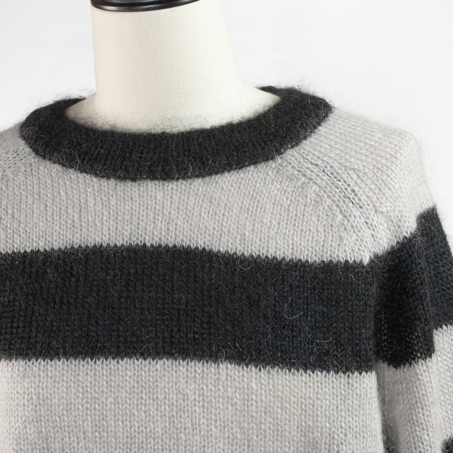 SARAHWEAR MOHAIR BORDER SWEATER