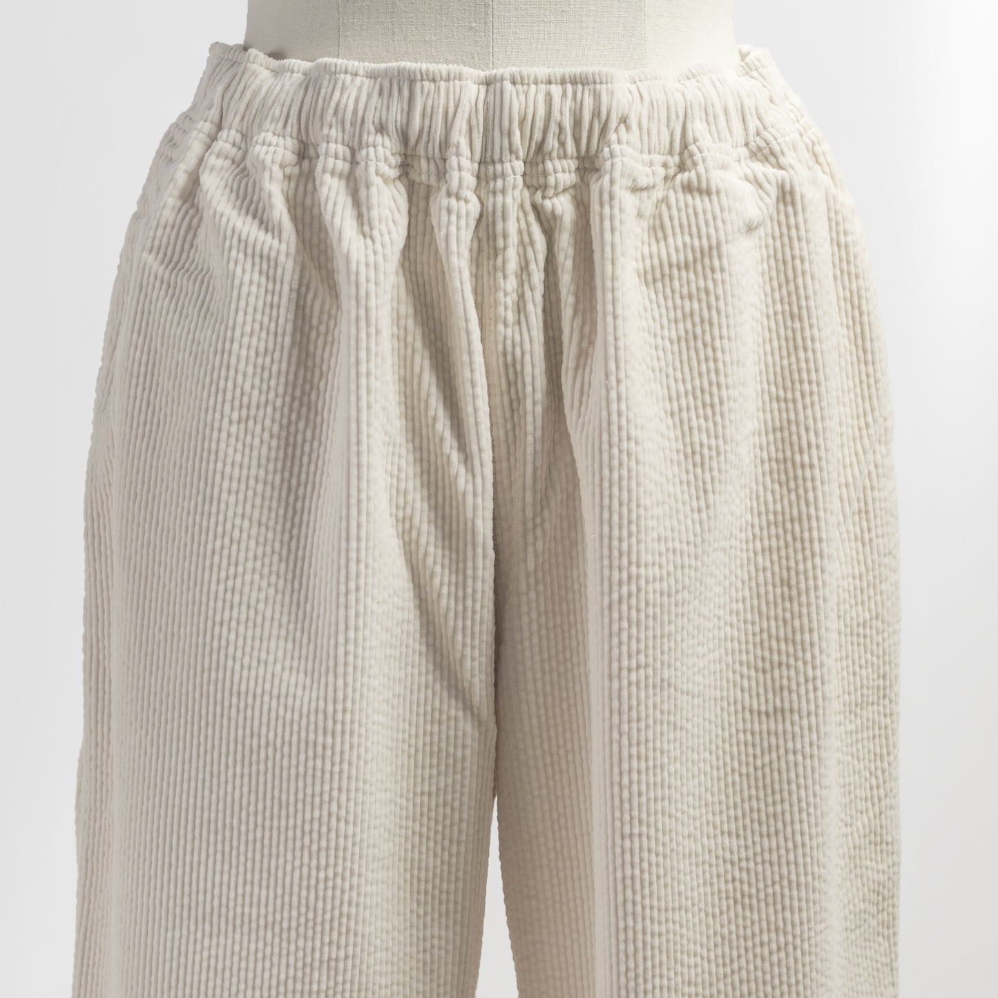 SARAHWEAR SUCKER CORDUROY BALLOON PANTS