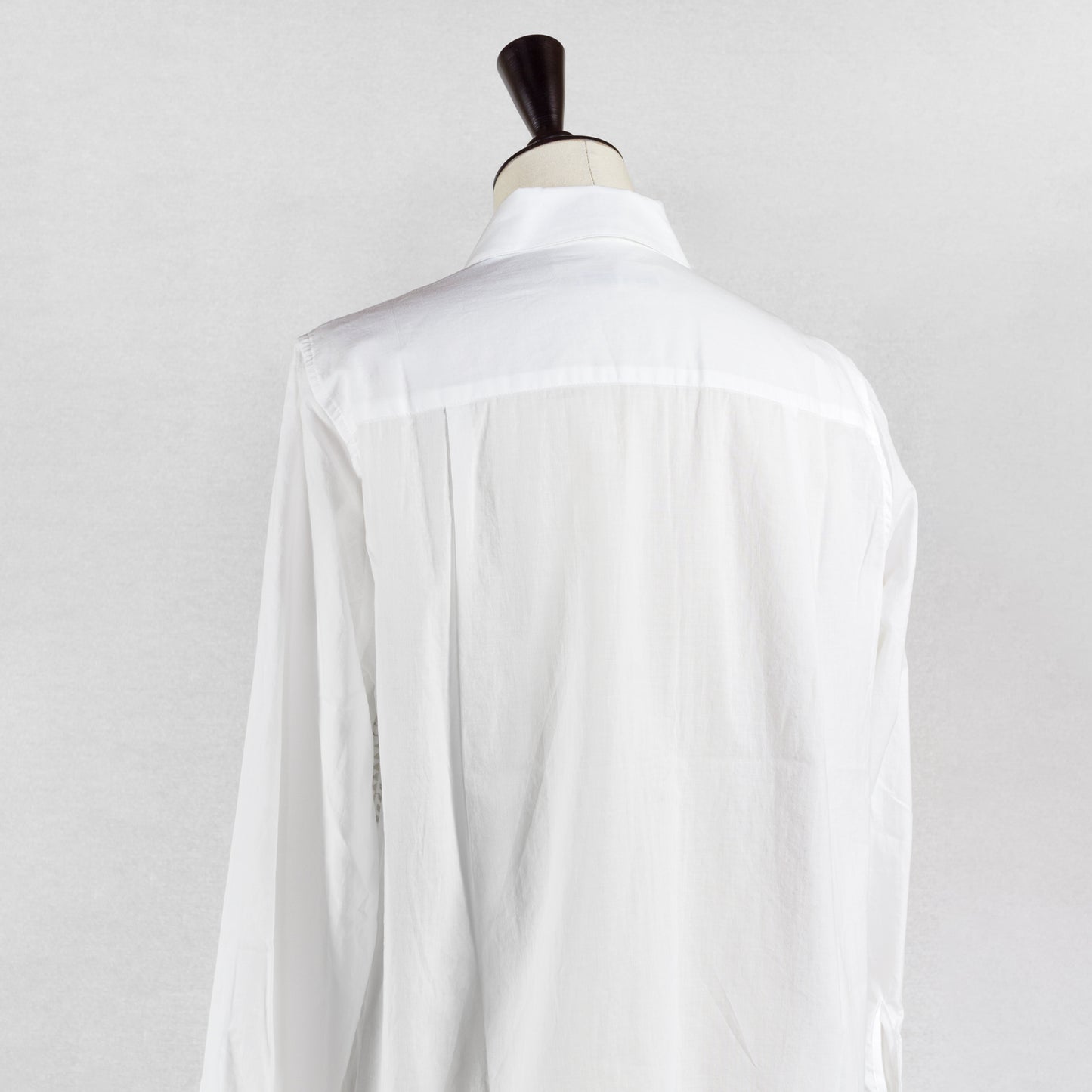 SARAHWEAR <SOPHIA>EMBROIDERY×PLAIN LAWN ROUND COLLAR BLOUSE