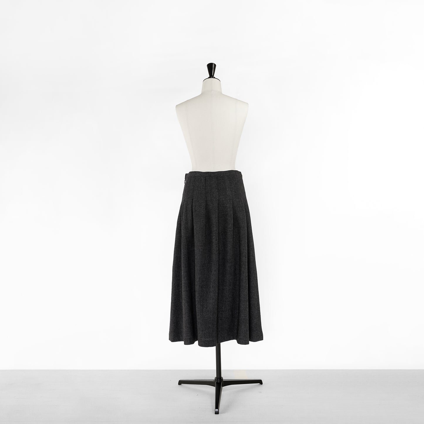 SARAHWEAR RELAX WOOL ETAMINE TUCK SKIRT