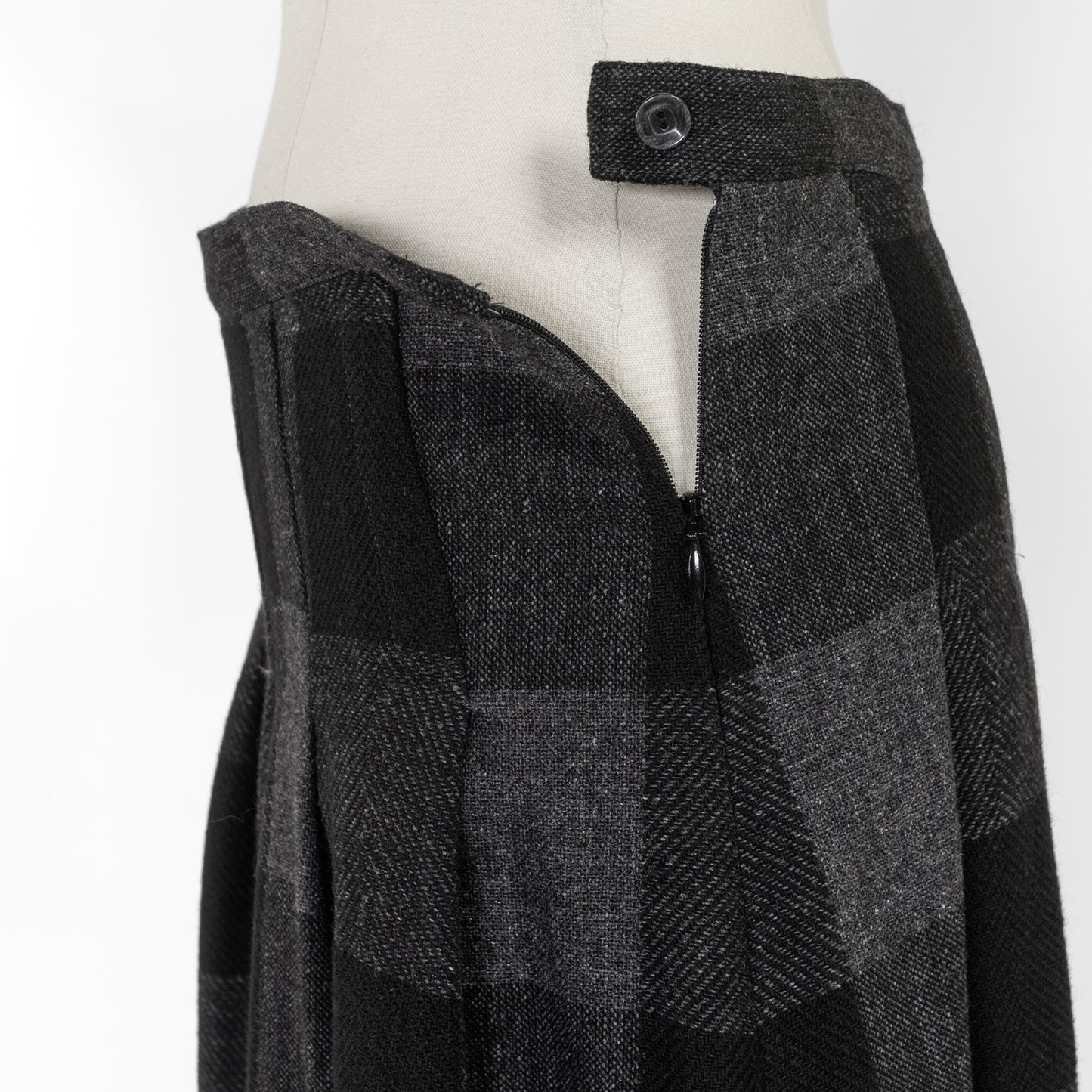 SARAHWEAR BLOCK CHECK TUCK SKIRT