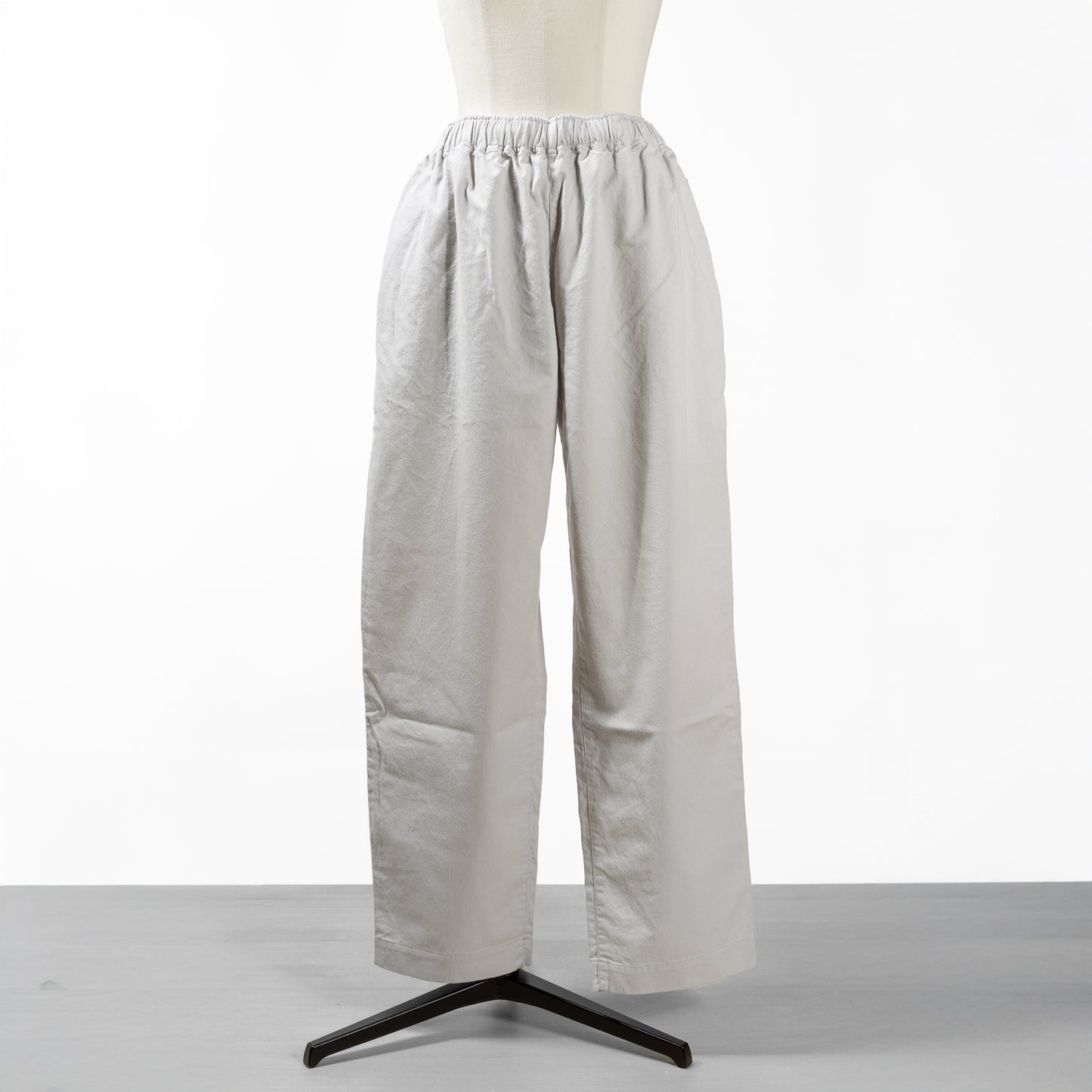 25SS SARAHWEAR サルディーニャツイルバルーンパンツ