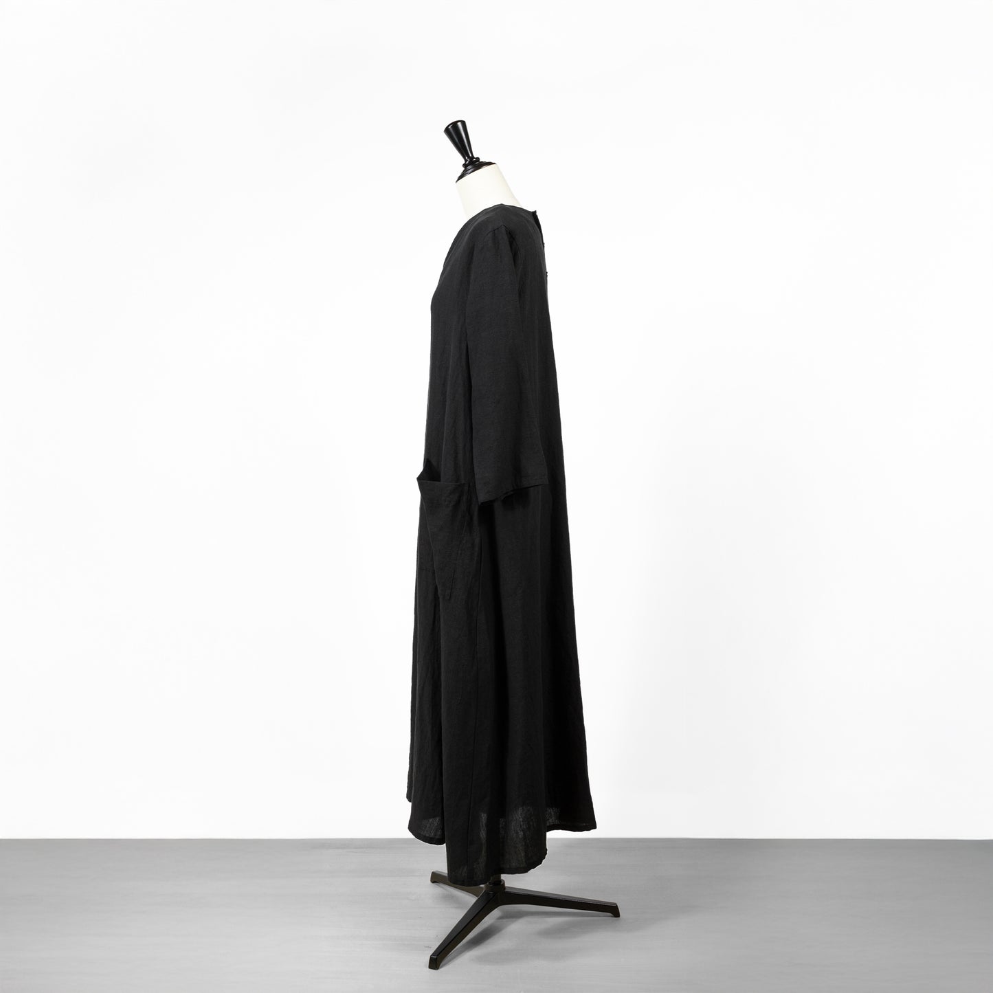 25SS SARAHWEAR ベルギーリネンVネックドレス