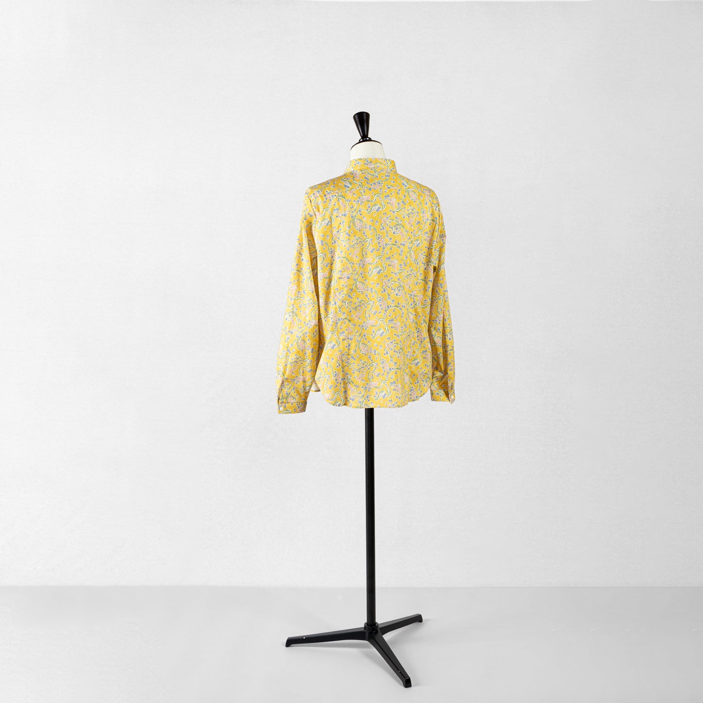 SARAHWEAR LIBERTY PRINT “Love Grandma Lyn” STAND COLLAR BLOUSE