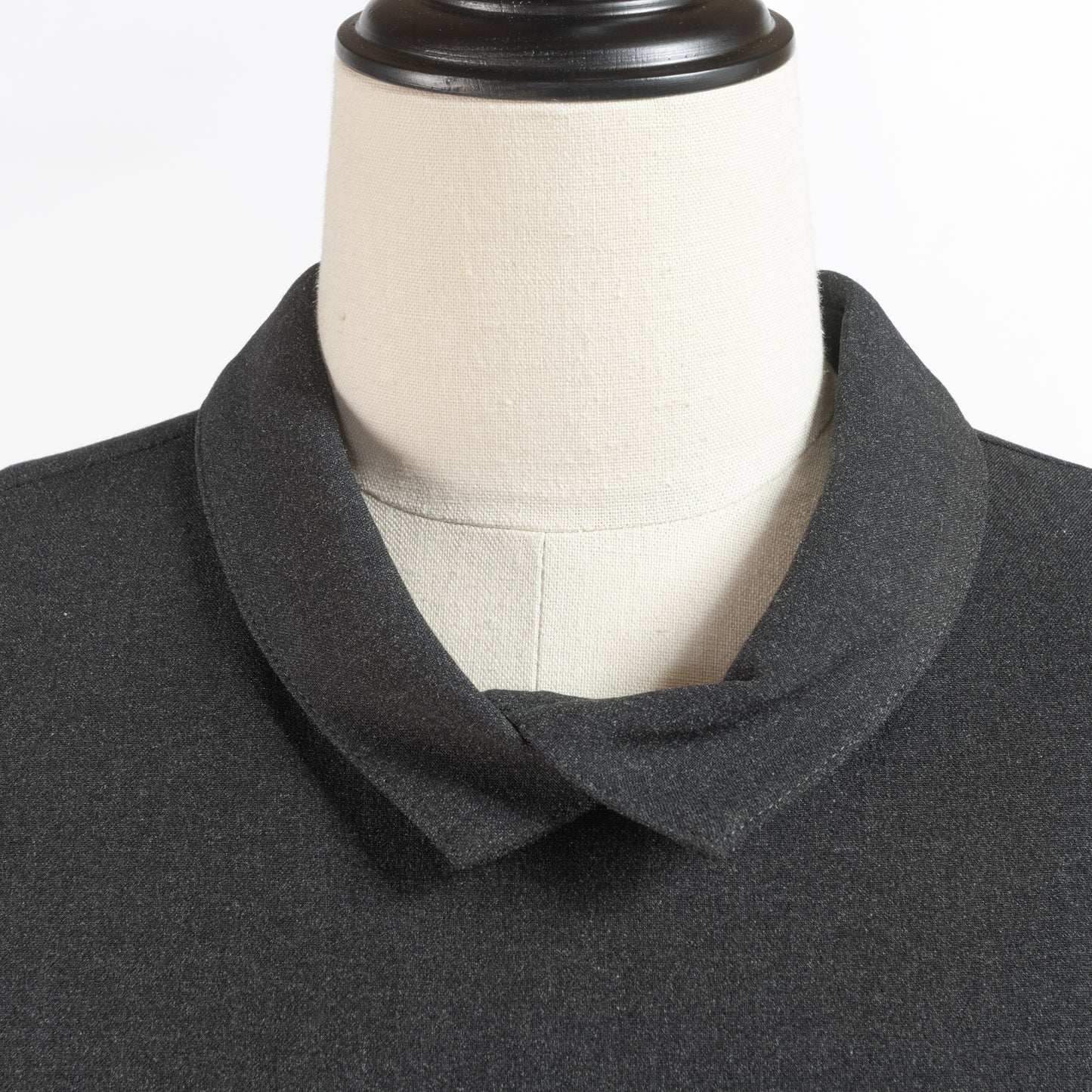 STAMP AND DIARY CROSS COLLAR FLARE TUCK OP