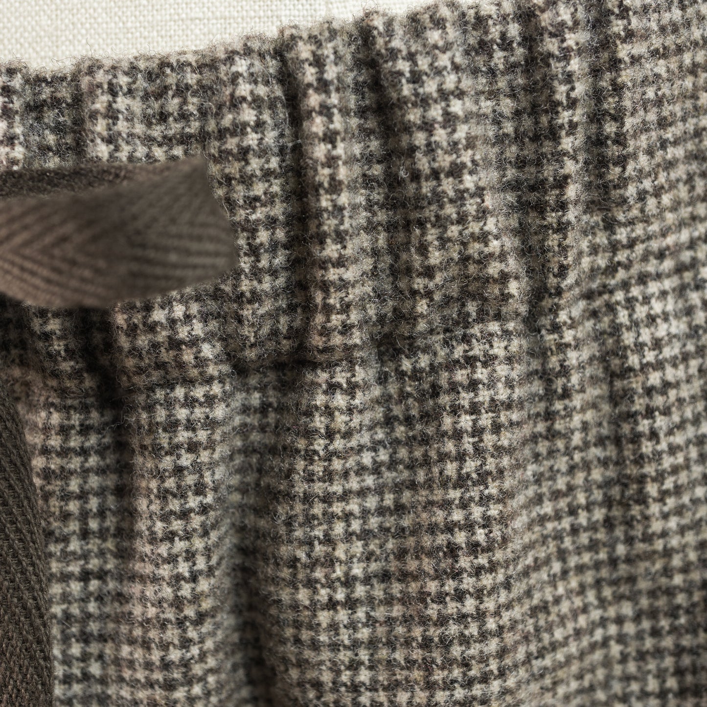 STAMP AND DIARY WOOL CHECK EASY PANT
