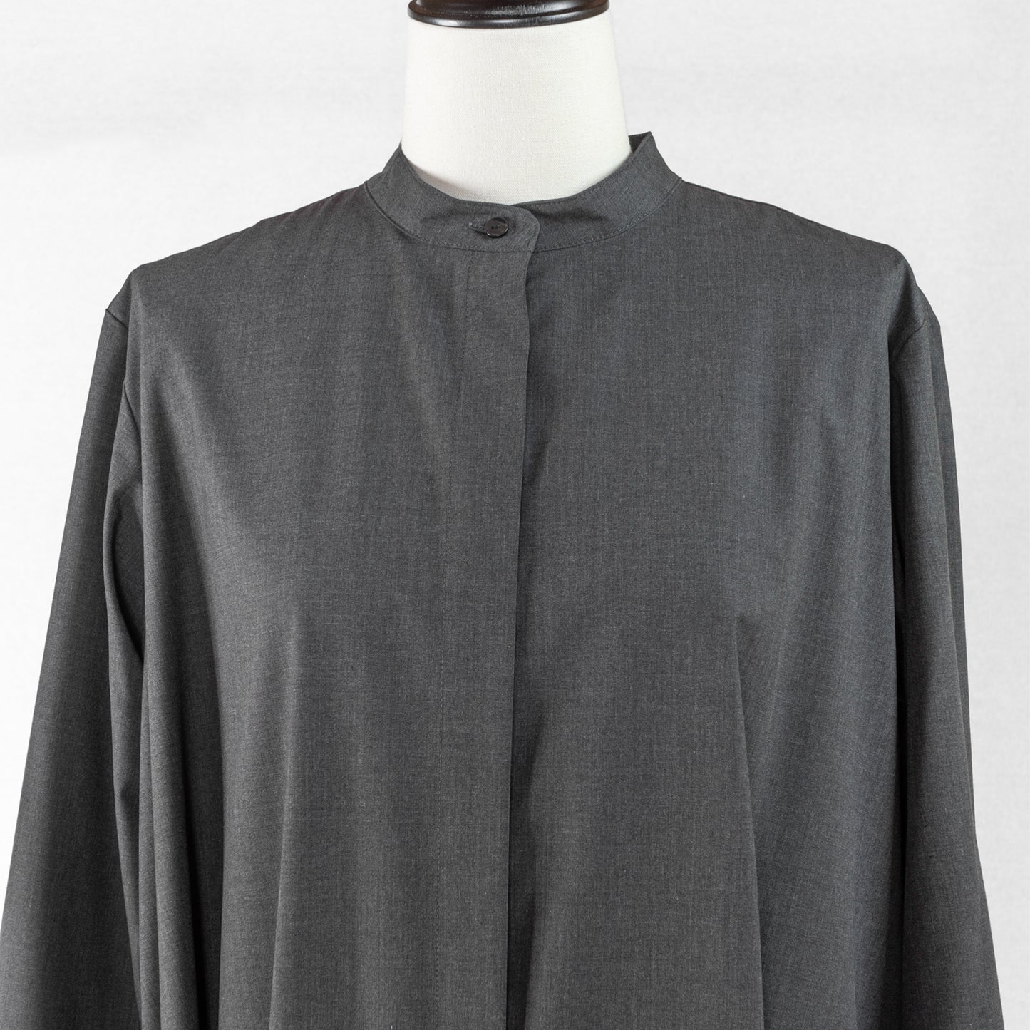 STAMP AND DIARY STAND COLLAR FLARE OP