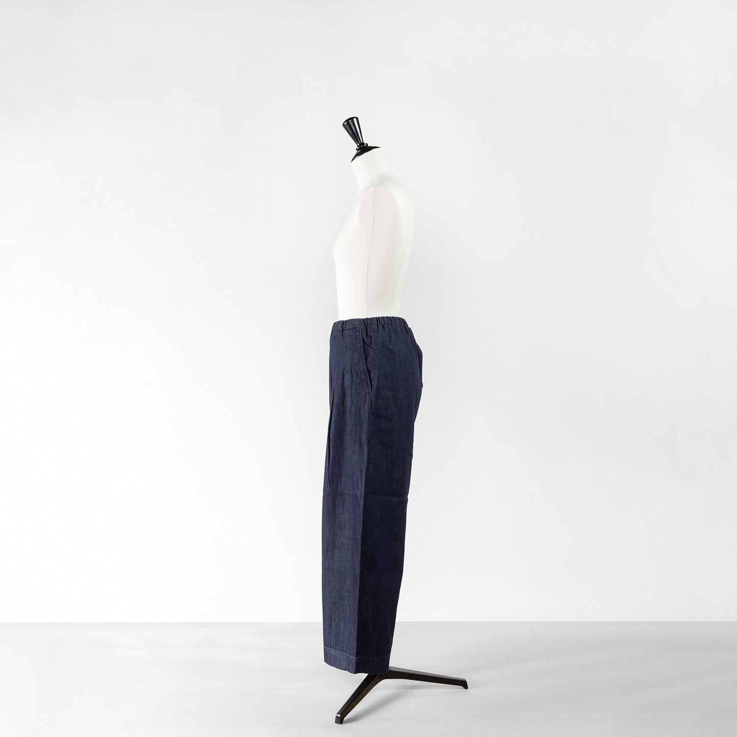 STAMP AND DIARY WAIST TUCK DENIM WIDE PANTS 91cm