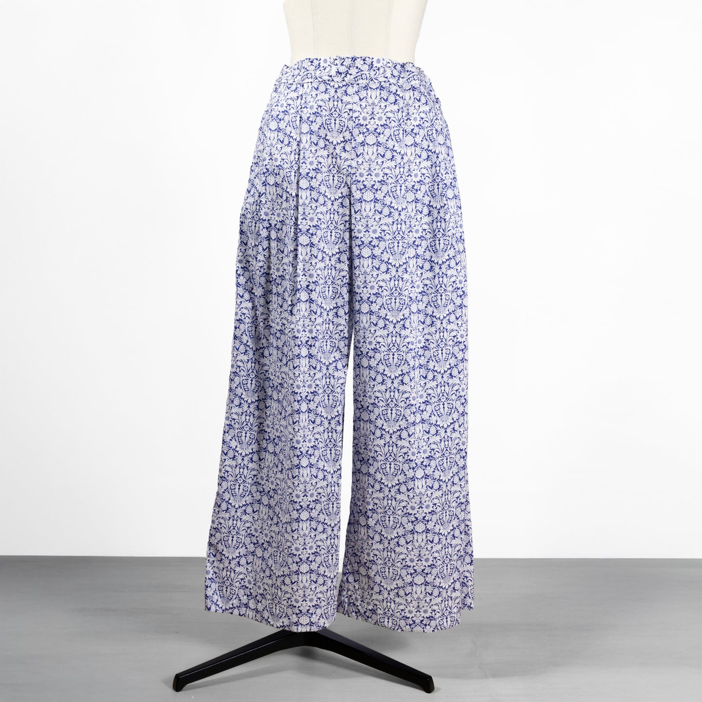 25SS utilité リバティプリントタックパンツ