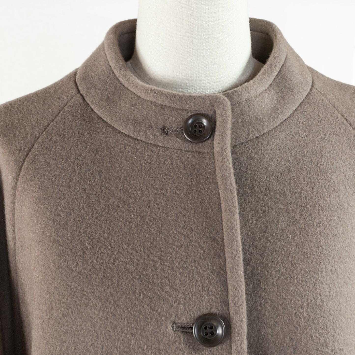 utilité REVER BEAVER PONCHO COAT