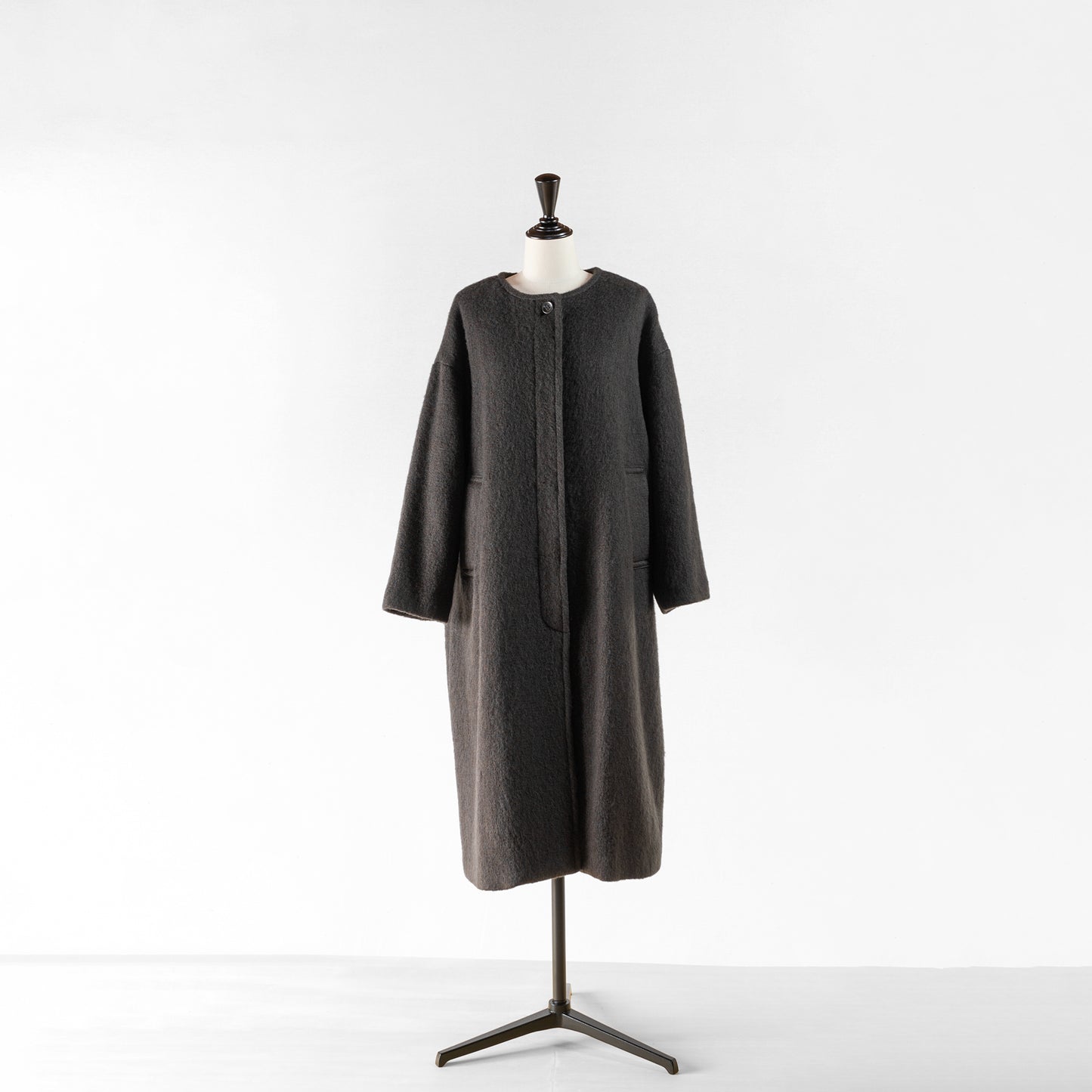 utilité MOHAIR LOOP SHAGGY NO COLLAR COAT