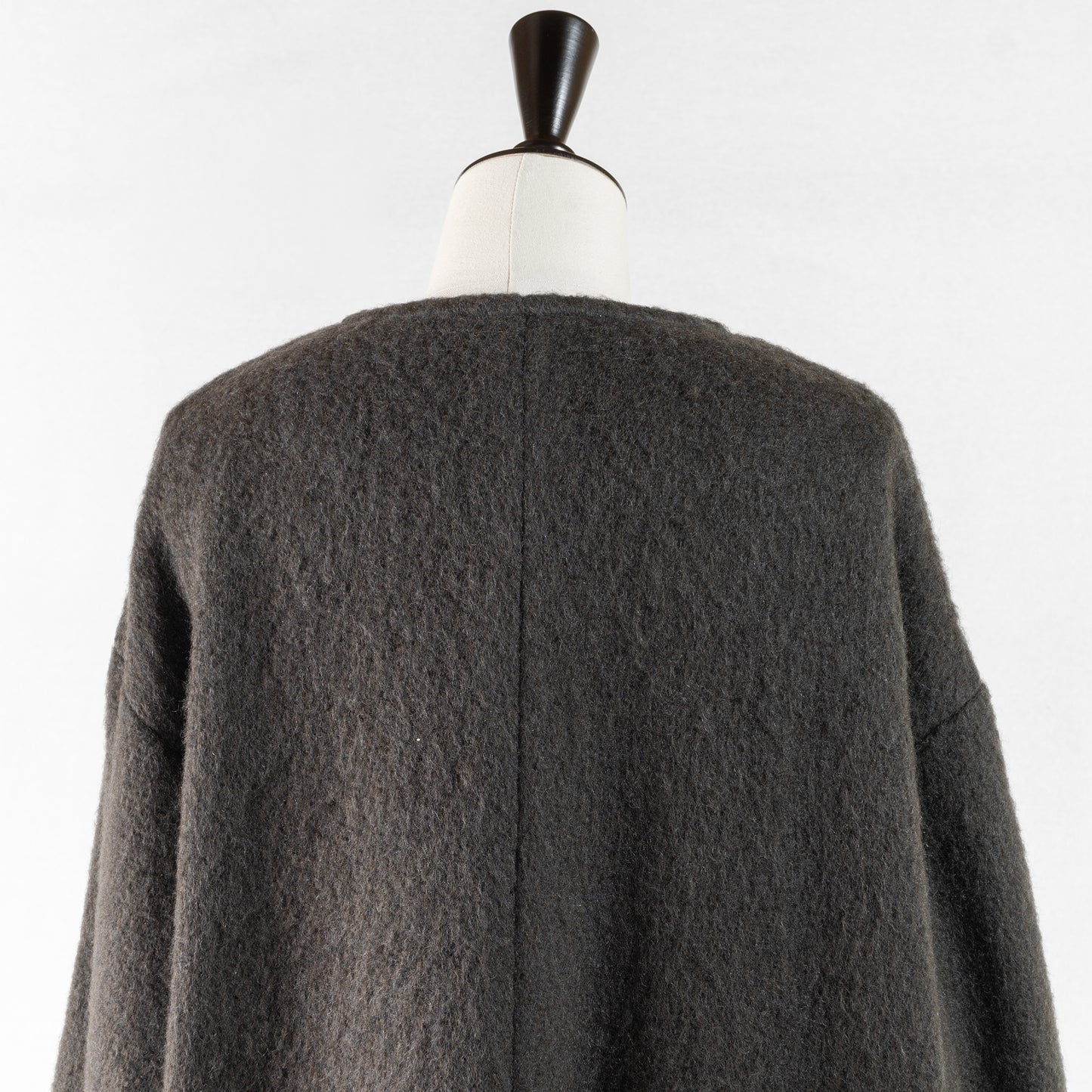 utilité MOHAIR LOOP SHAGGY NO COLLAR COAT