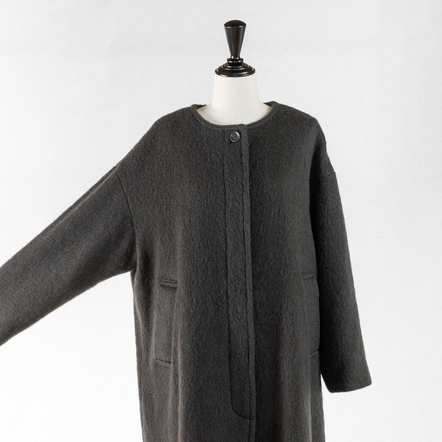 utilité MOHAIR LOOP SHAGGY NO COLLAR COAT