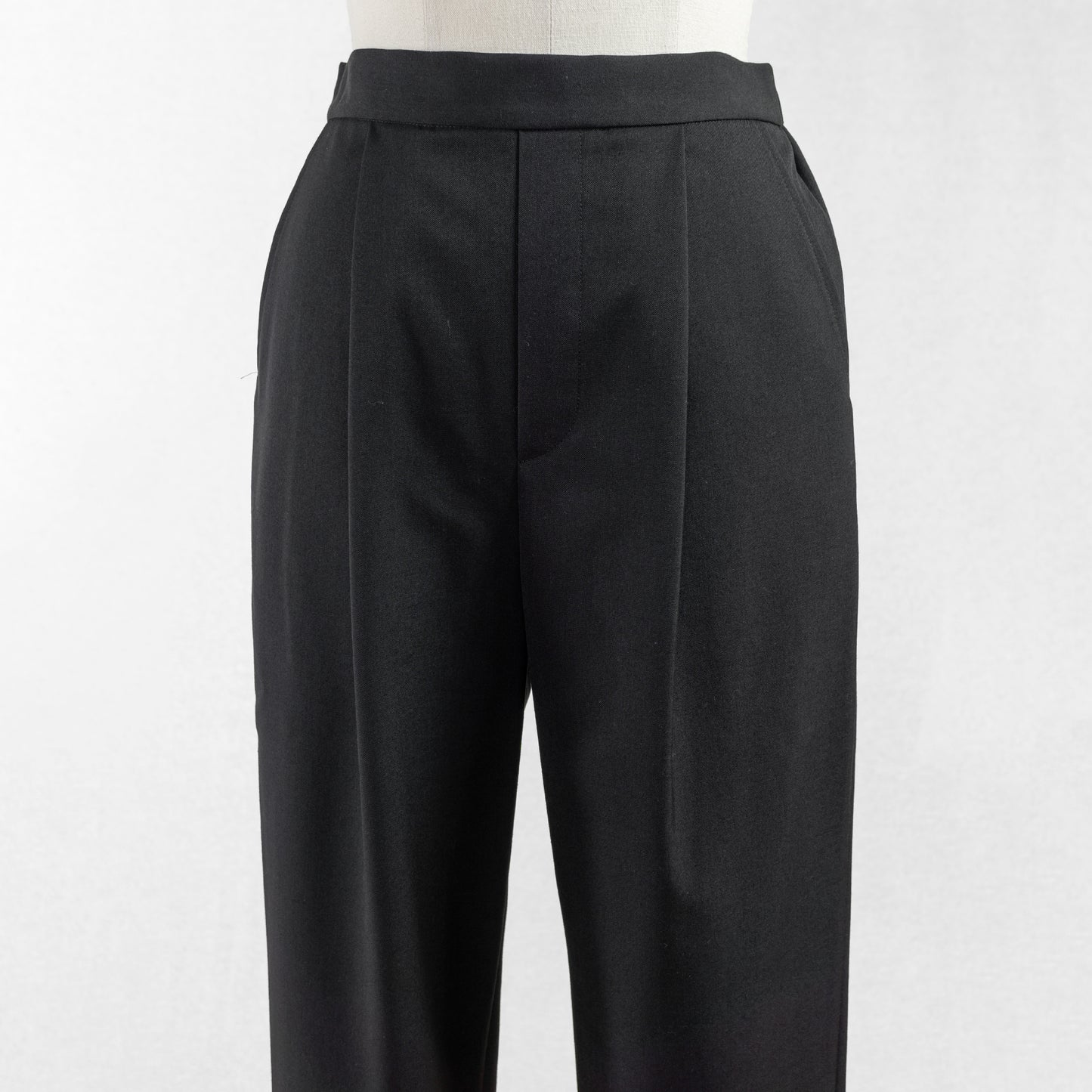 utilité T/W GABARDINE TUCK PANTS