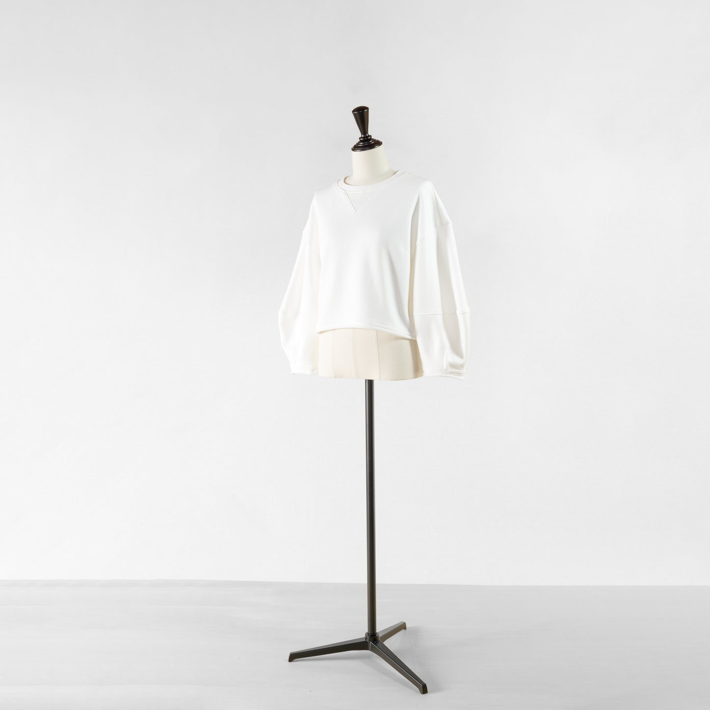 PASSIONE CROPPED SWEAT TOP