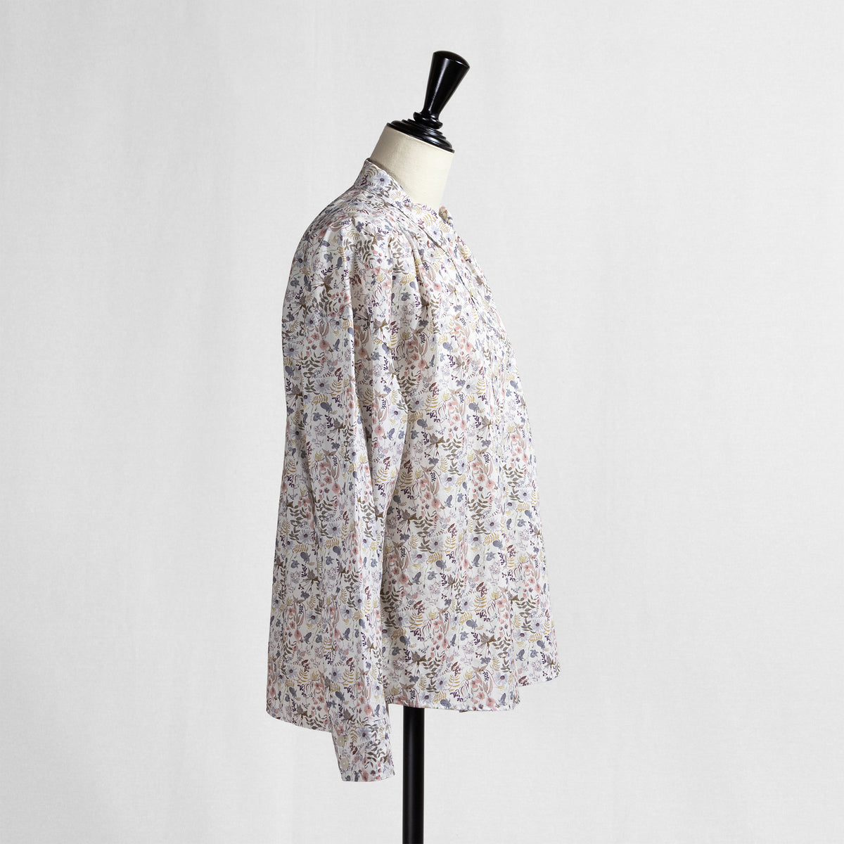26AW FONTANA GRANDE リバティプリント タックギャザーシャツ 637901