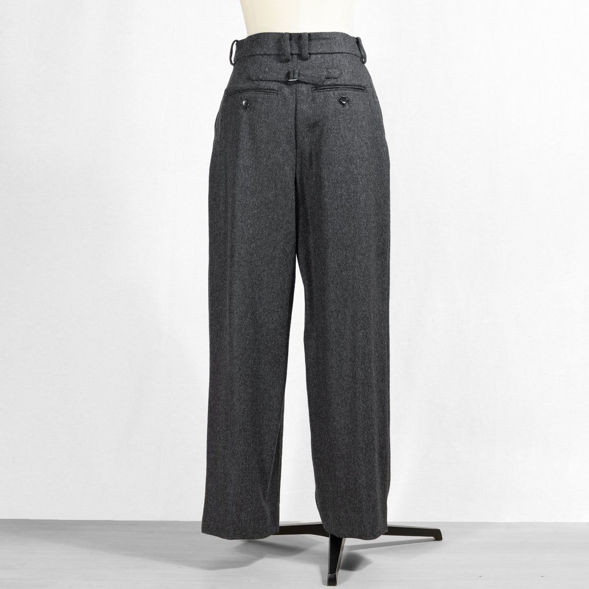 26AW SACRA クラシック フラノパンツ 126501112