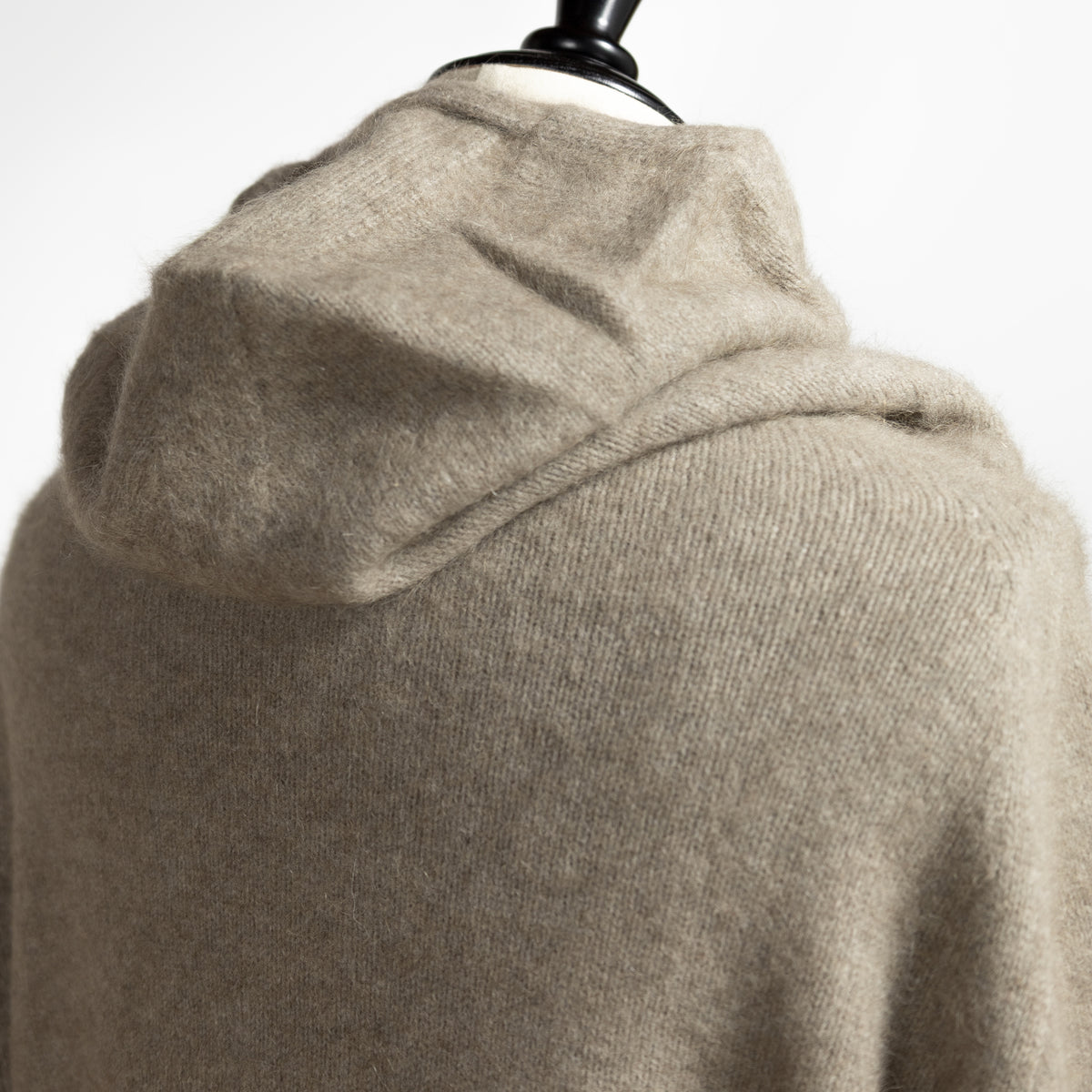 26AW enrica ラクーンブレンド ニットフーディー KNIT294