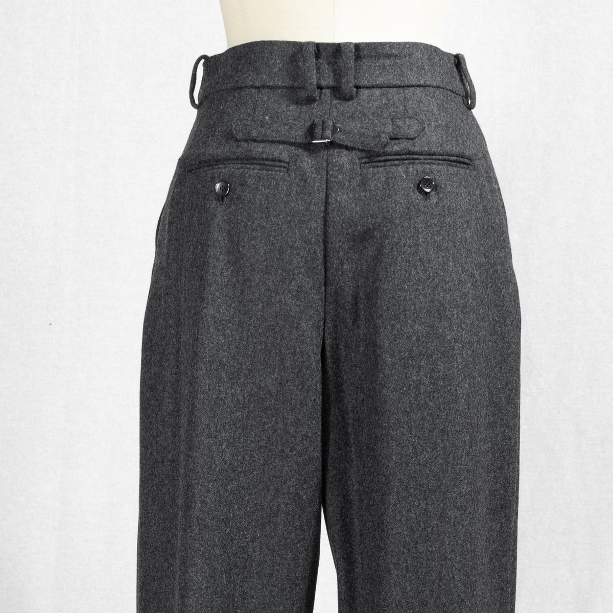 26AW SACRA クラシック フラノパンツ 126501112