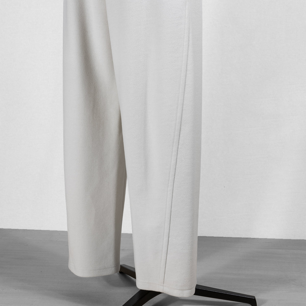 26AW cafune ウールライク ストレッチイージーパンツ 635629
