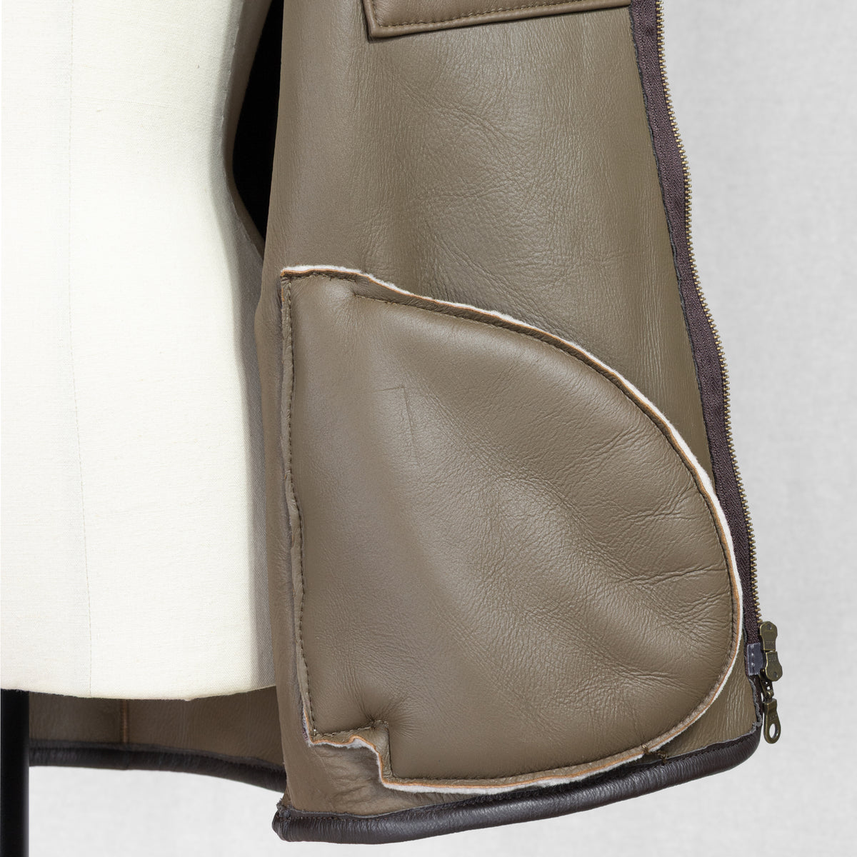 26AW Owen Barry BYRON VEST ムートンベスト