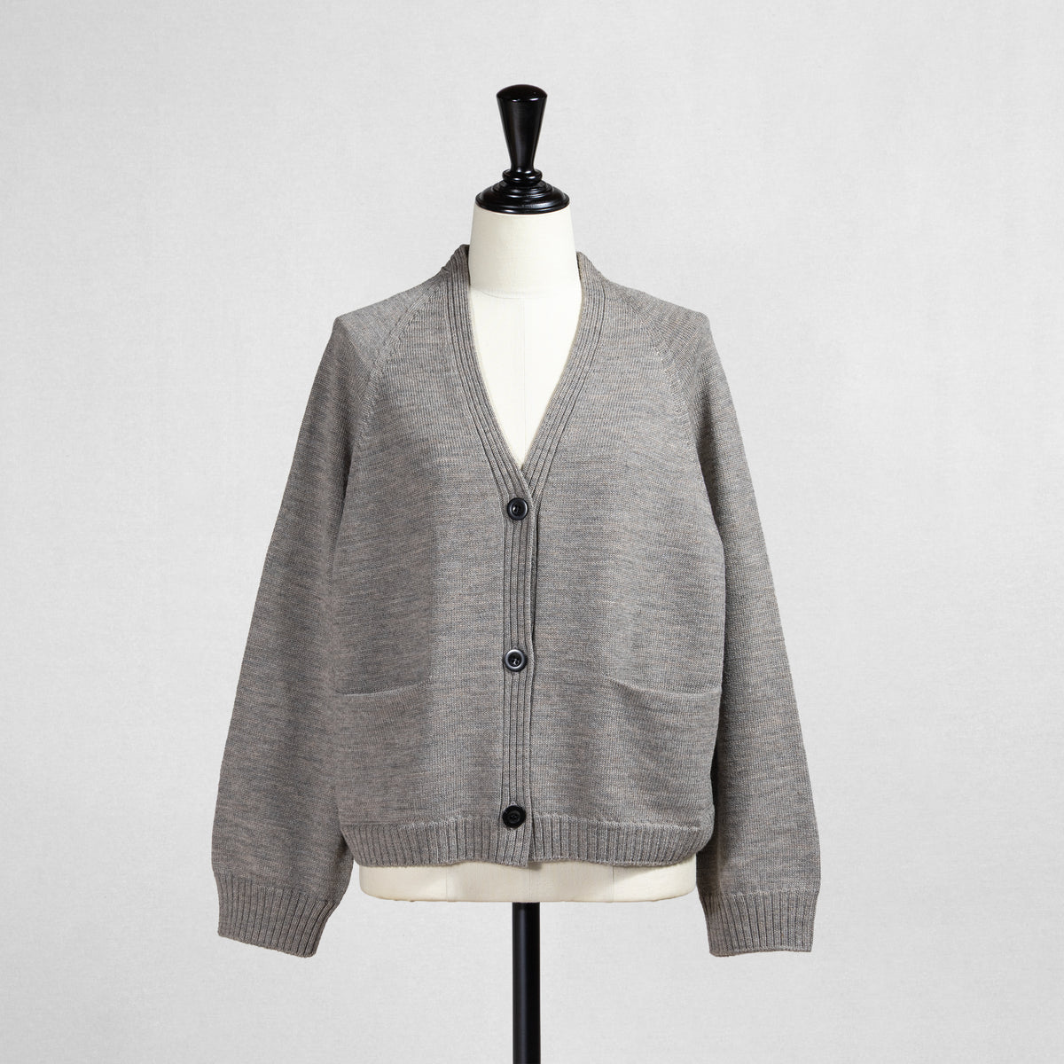 26AW SARAHWEAR エクストラファインメリノ カーディガン C11606
