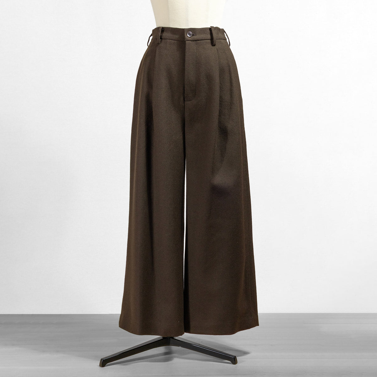 26AW SARAHWEAR ウールサージ シングルタックパンツ C30634