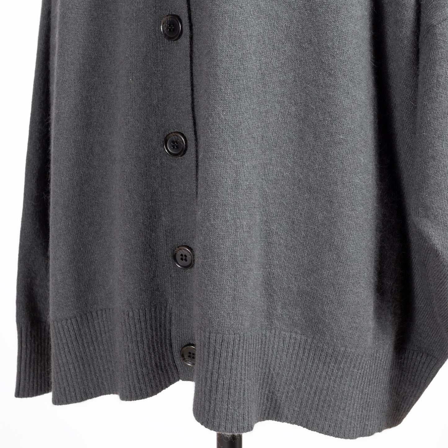 25AW mizuiro ind ハイゲージVネックカーディガン 4-220100