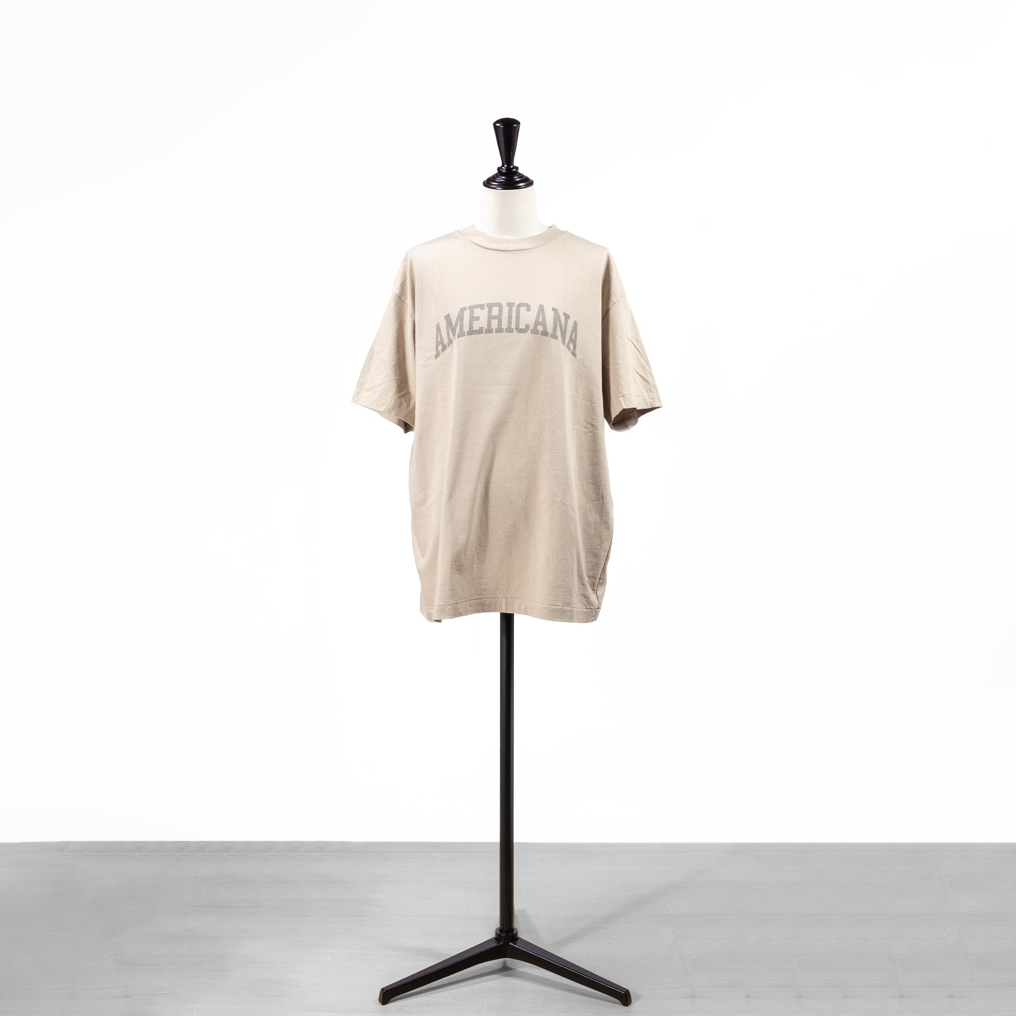 2025SS APSTUDIO AMERICANA Tシャツ　ナチュラル AMERICANA/アメリカーナ】CITY GYM AMERICANA Tシャツ（Tシャツ