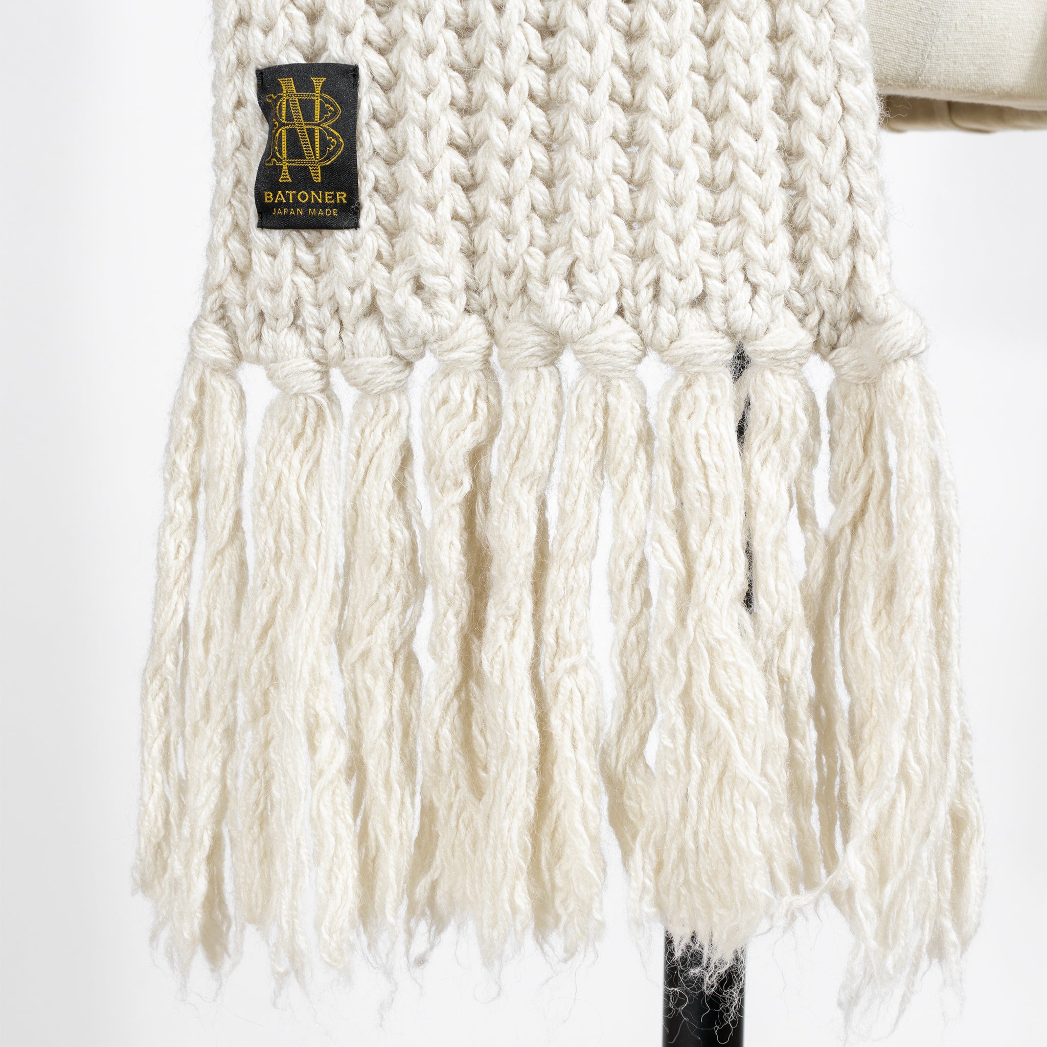ONTADE公式｜BATONER バトナー フリンジマフラー ショートの通販