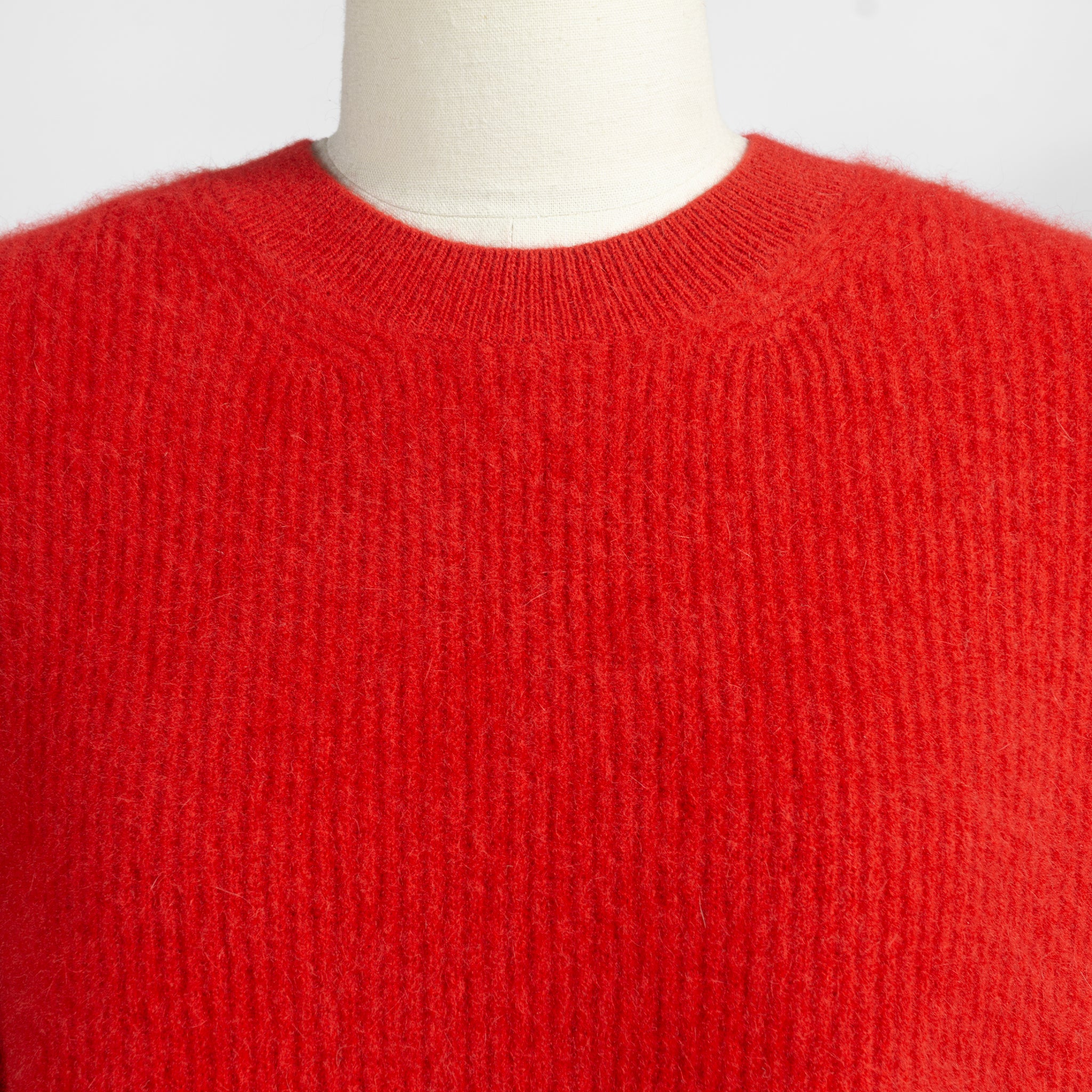 バトナー カシミアフォックスクルーネックニット Batoner / Cashmere Fox Unique Turtleneck | Dresswell（ドレス