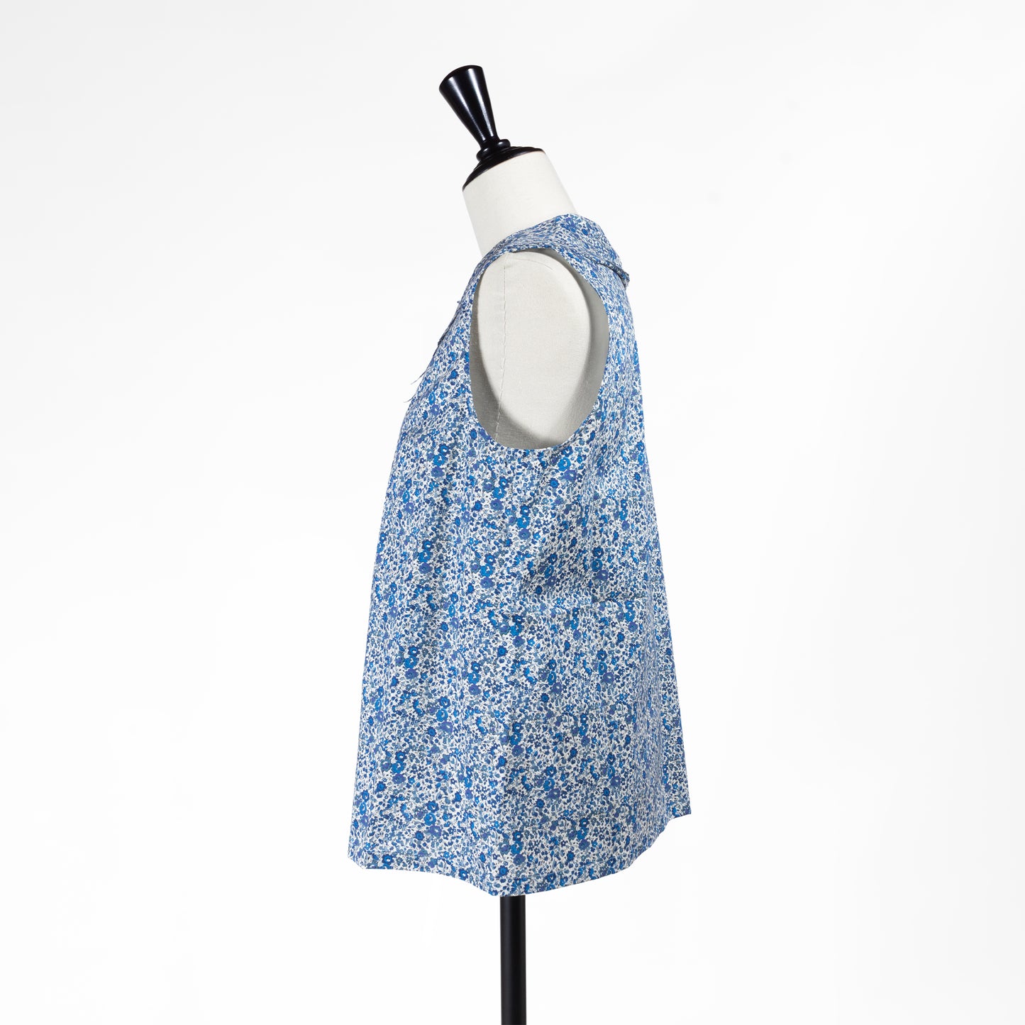 26SS SARAHWEAR リバティプリント ノースリーブブラウス C53107