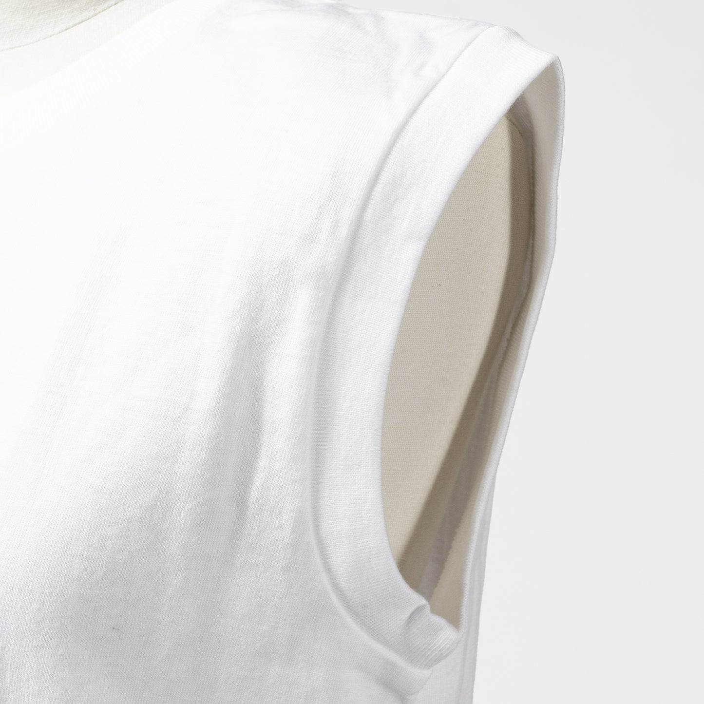 25SS ANGE IN DISGUISE プリントノースリーブTシャツ Rue CAMBON