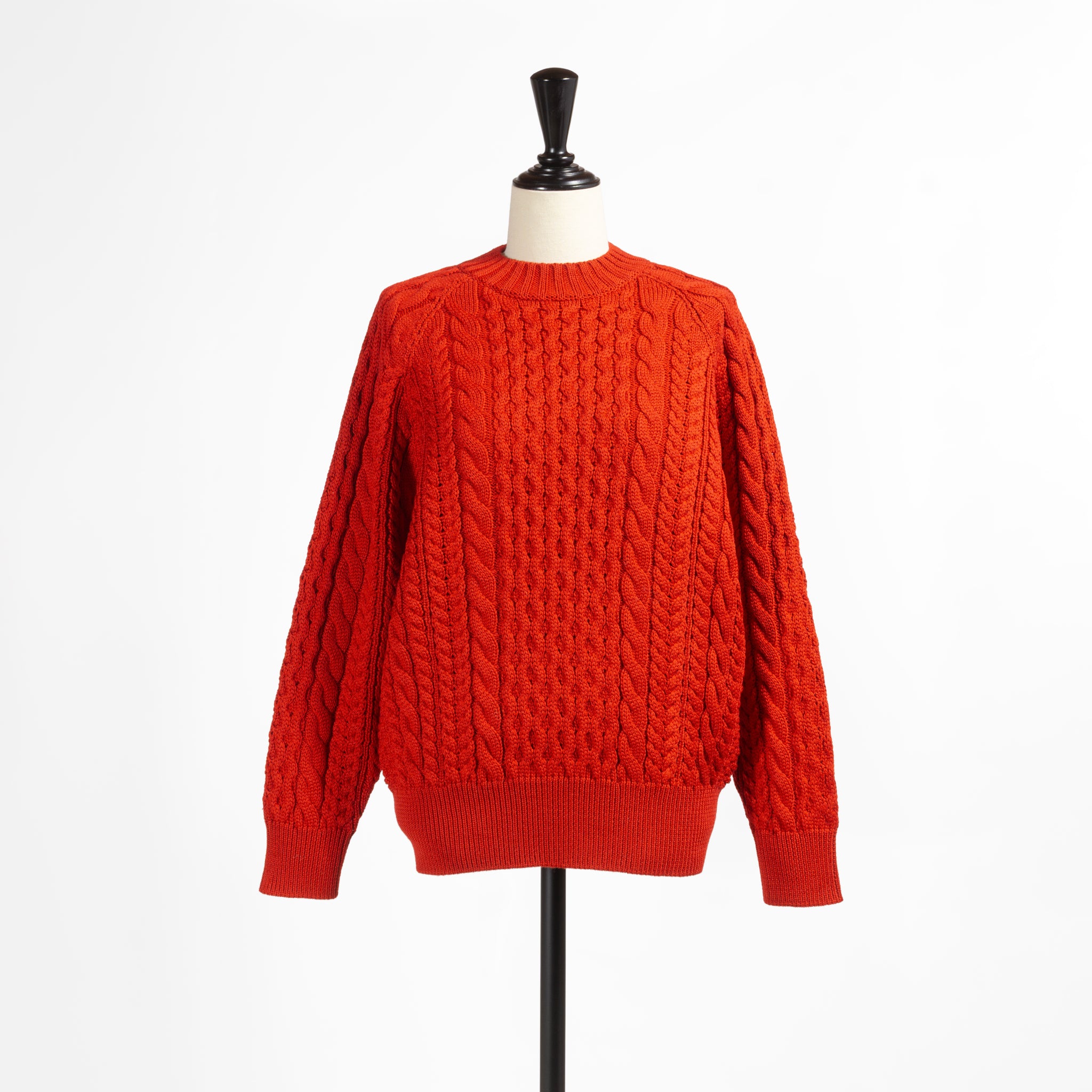 ONTADE公式｜BATONER バトナー ソリッドウール アラン クルーネックの通販