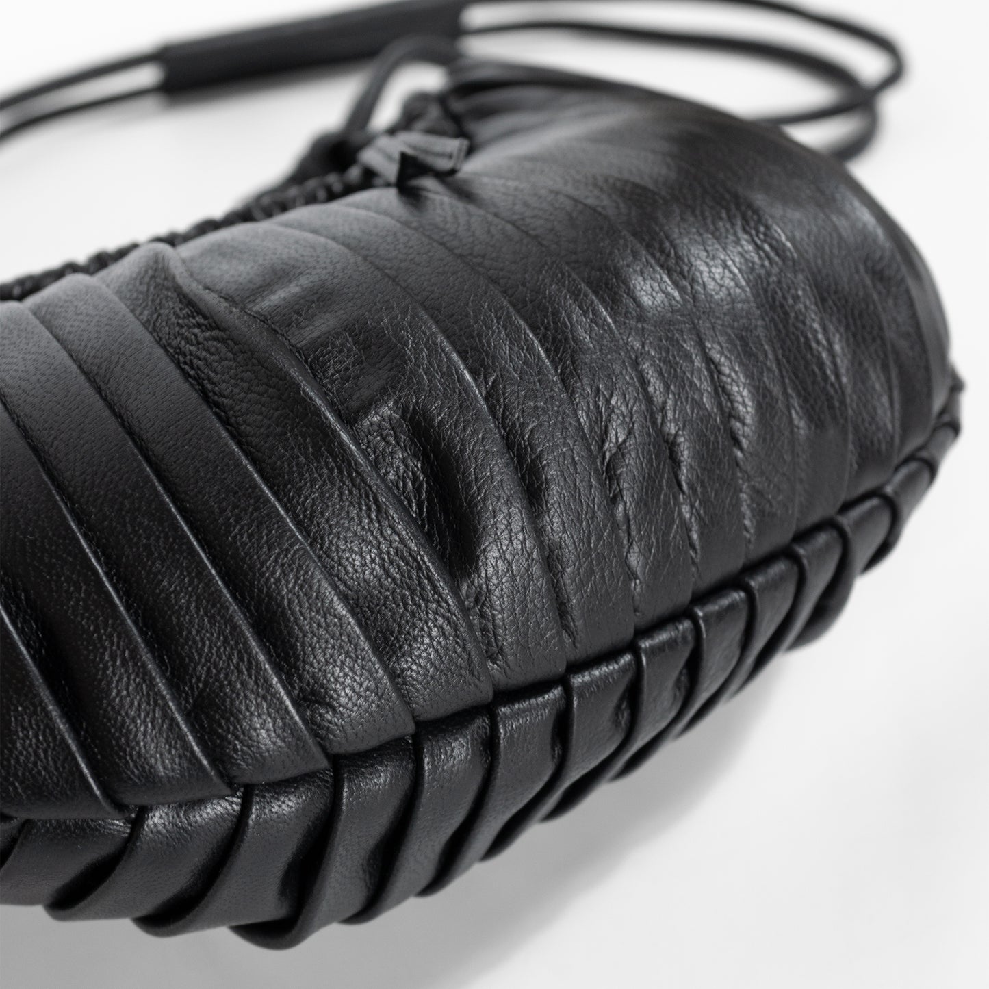 26AW BOGKI リップル クロスボディバッグ S24CB01