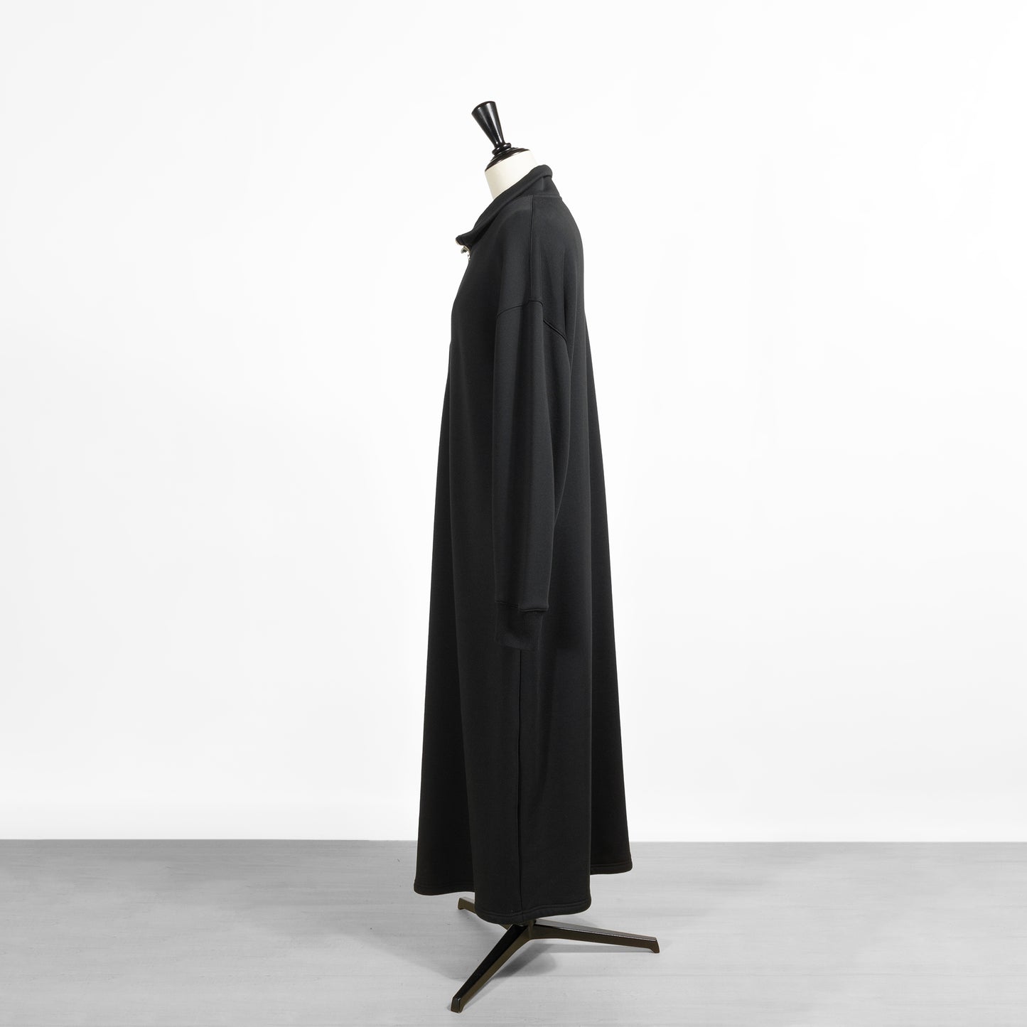 25AW cafune ファメットハーフジップワンピース 545101