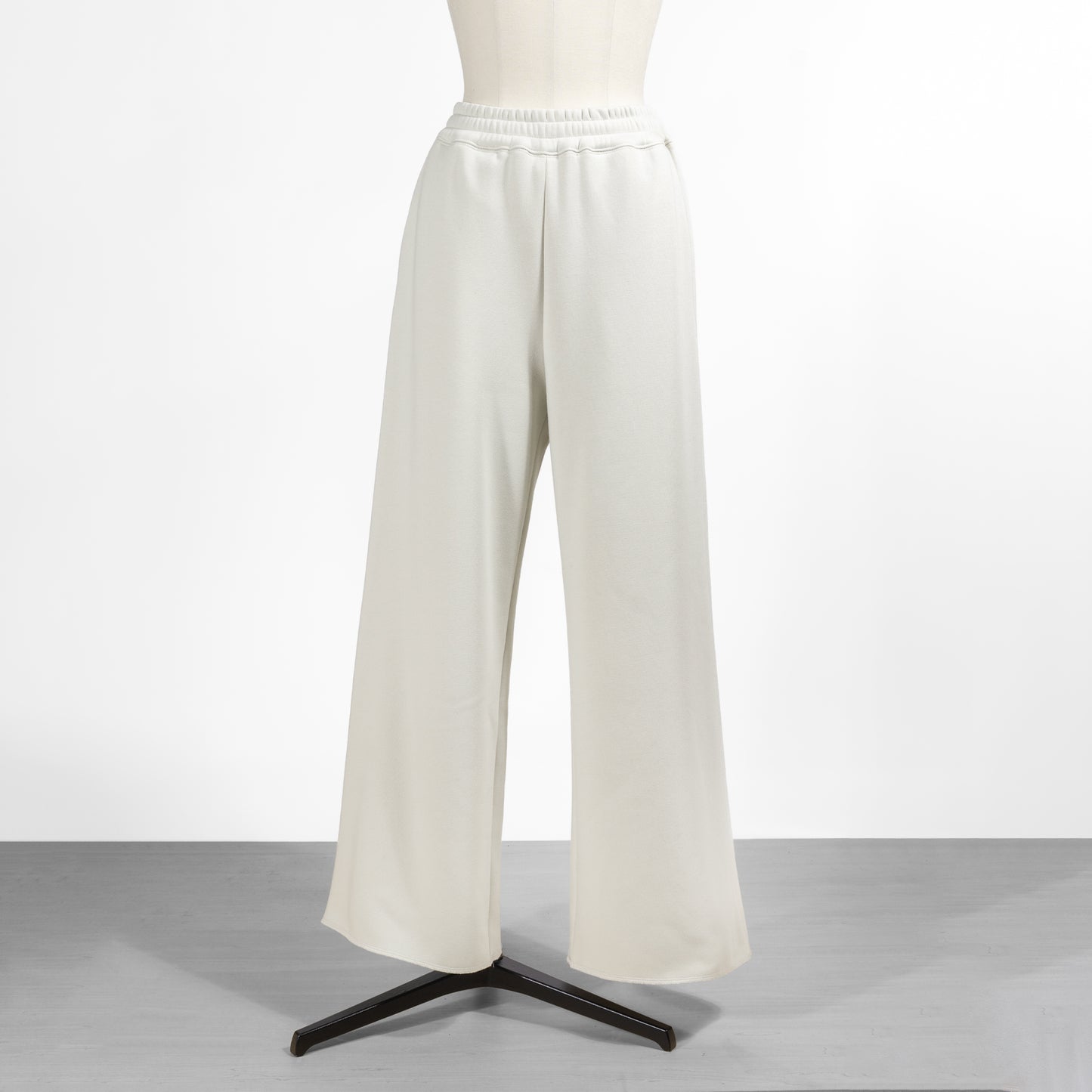 25AW cafune FAMMETイージーワイドパンツ 545609