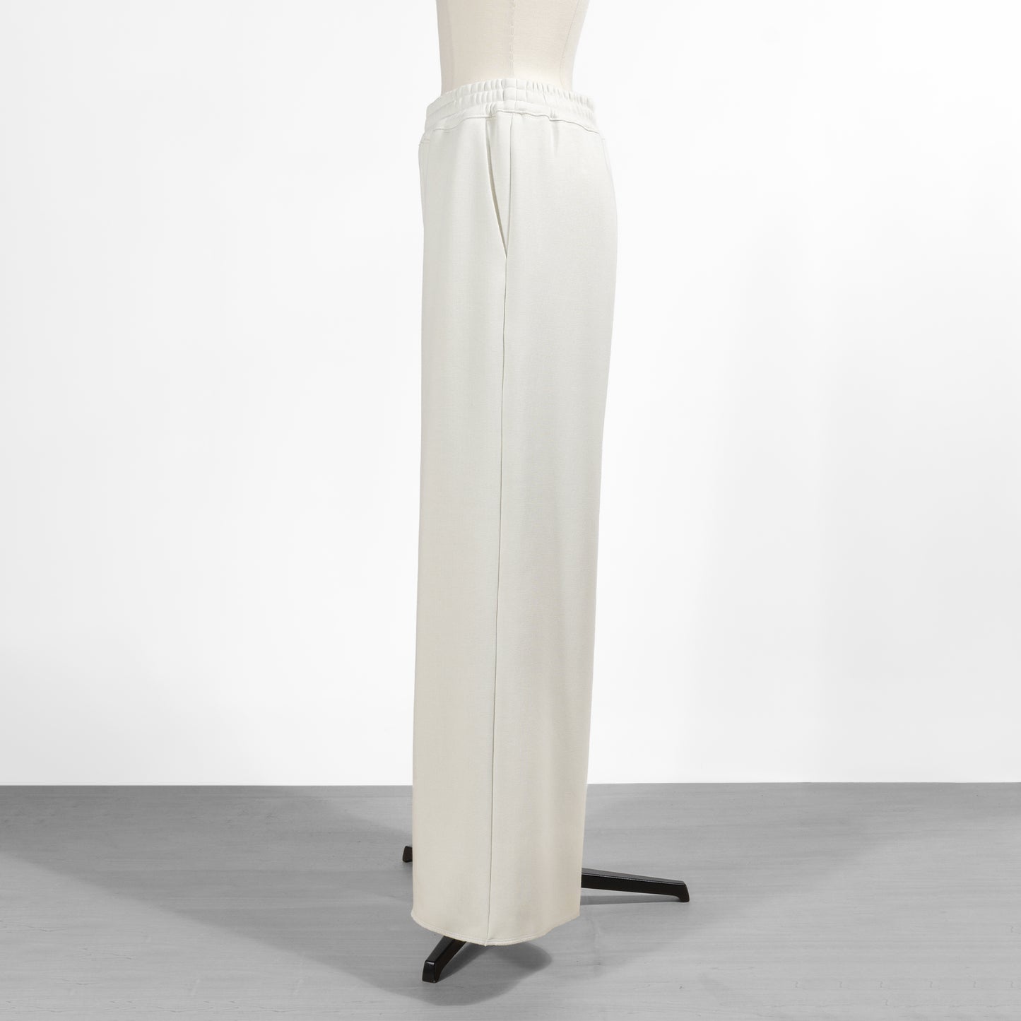 25AW cafune FAMMETイージーワイドパンツ 545609