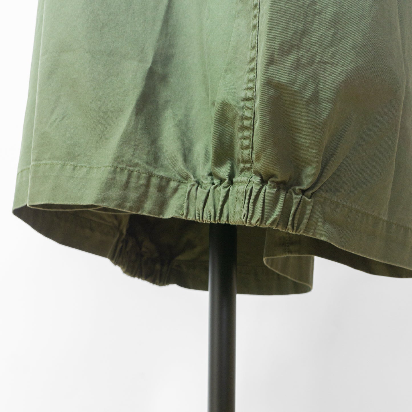 24SS CLIP.TAB Fade Gabardine Jumper Skirt