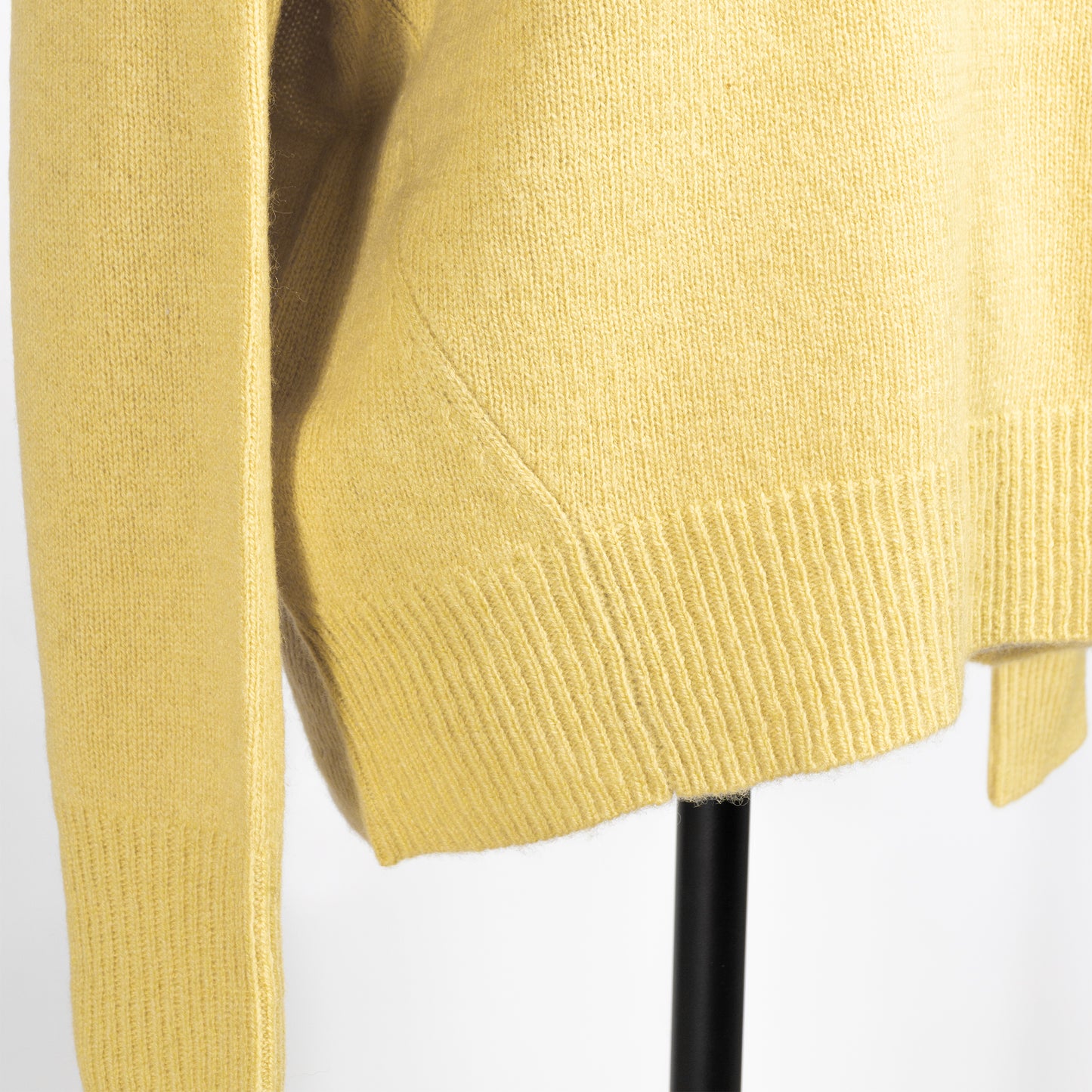 25AW grin ヤクウール サークルプルオーバー 8254K-006