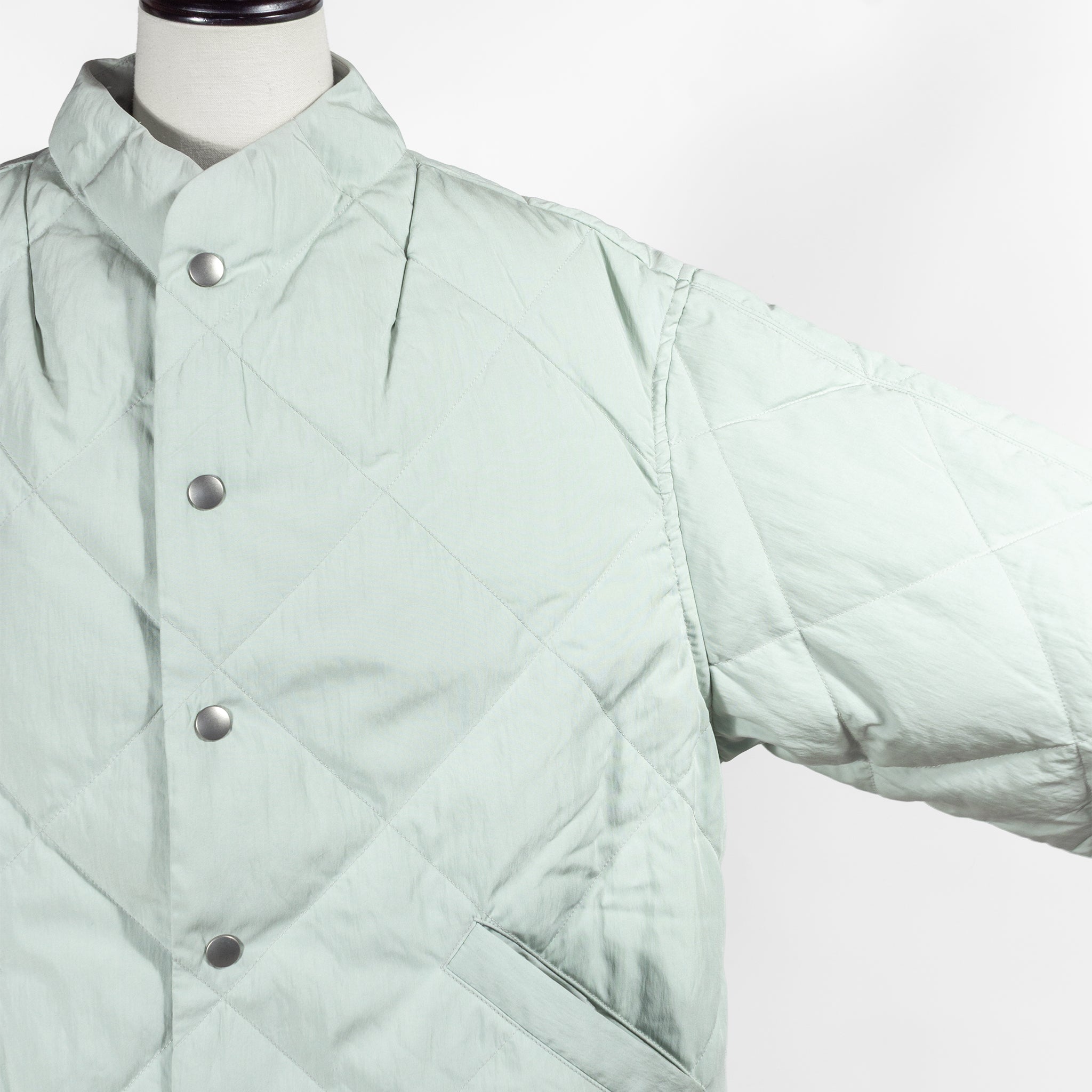 ONTADE公式｜grin グリン ダウンショートジャケット 8254J-002の通販