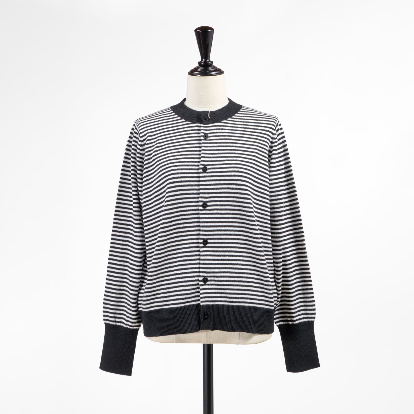 grin 綿カシミヤクルーネックカーディガン 8254K-028